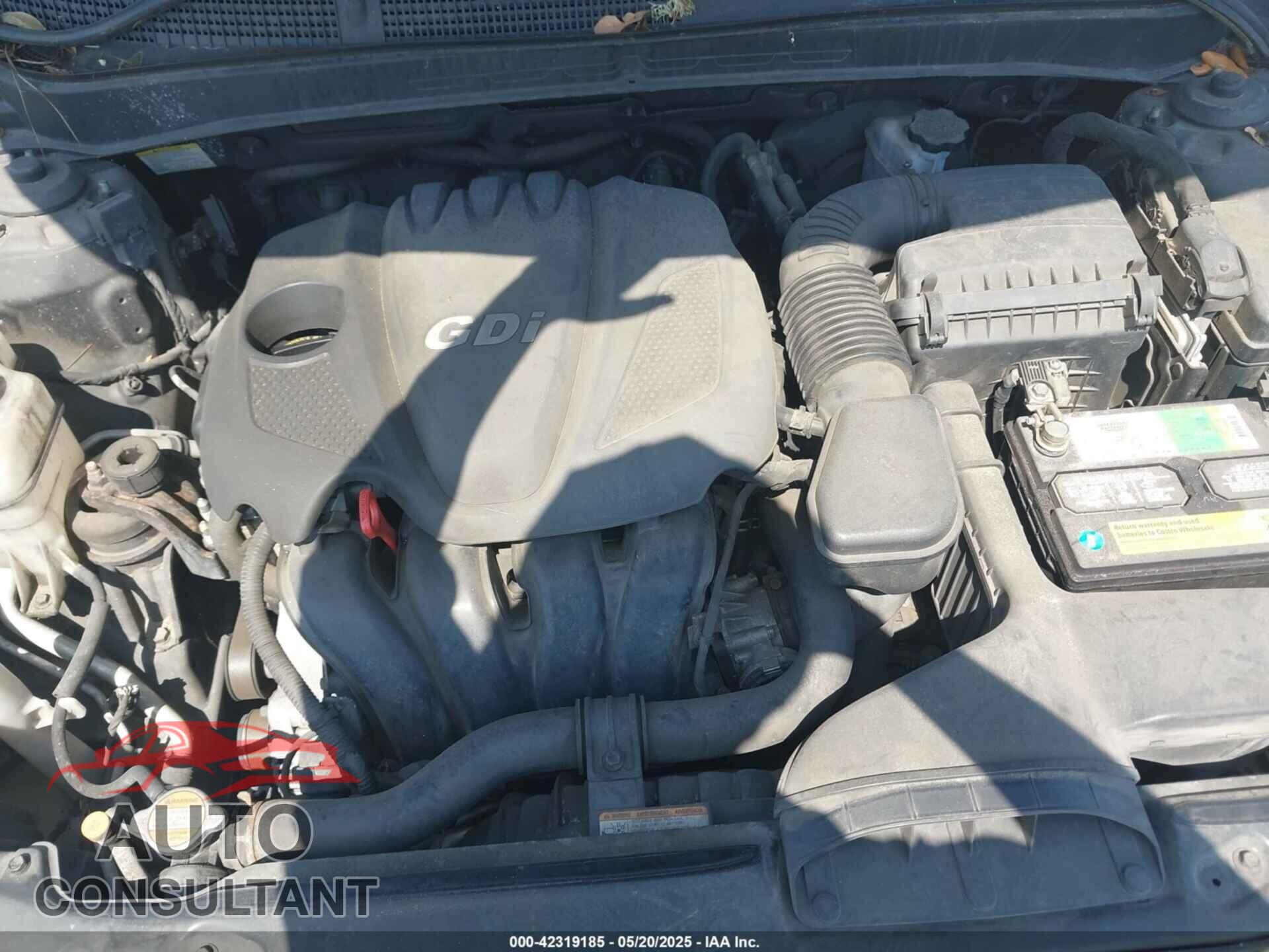 HYUNDAI SONATA 2011 - 5NPEC4AC0BH137619