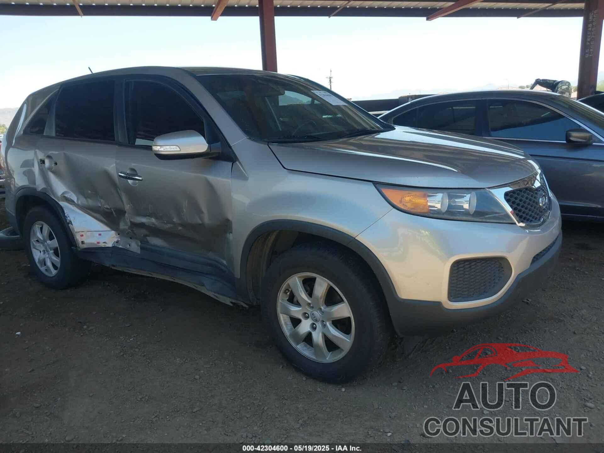 KIA SORENTO 2013 - 5XYKT3A12DG396473