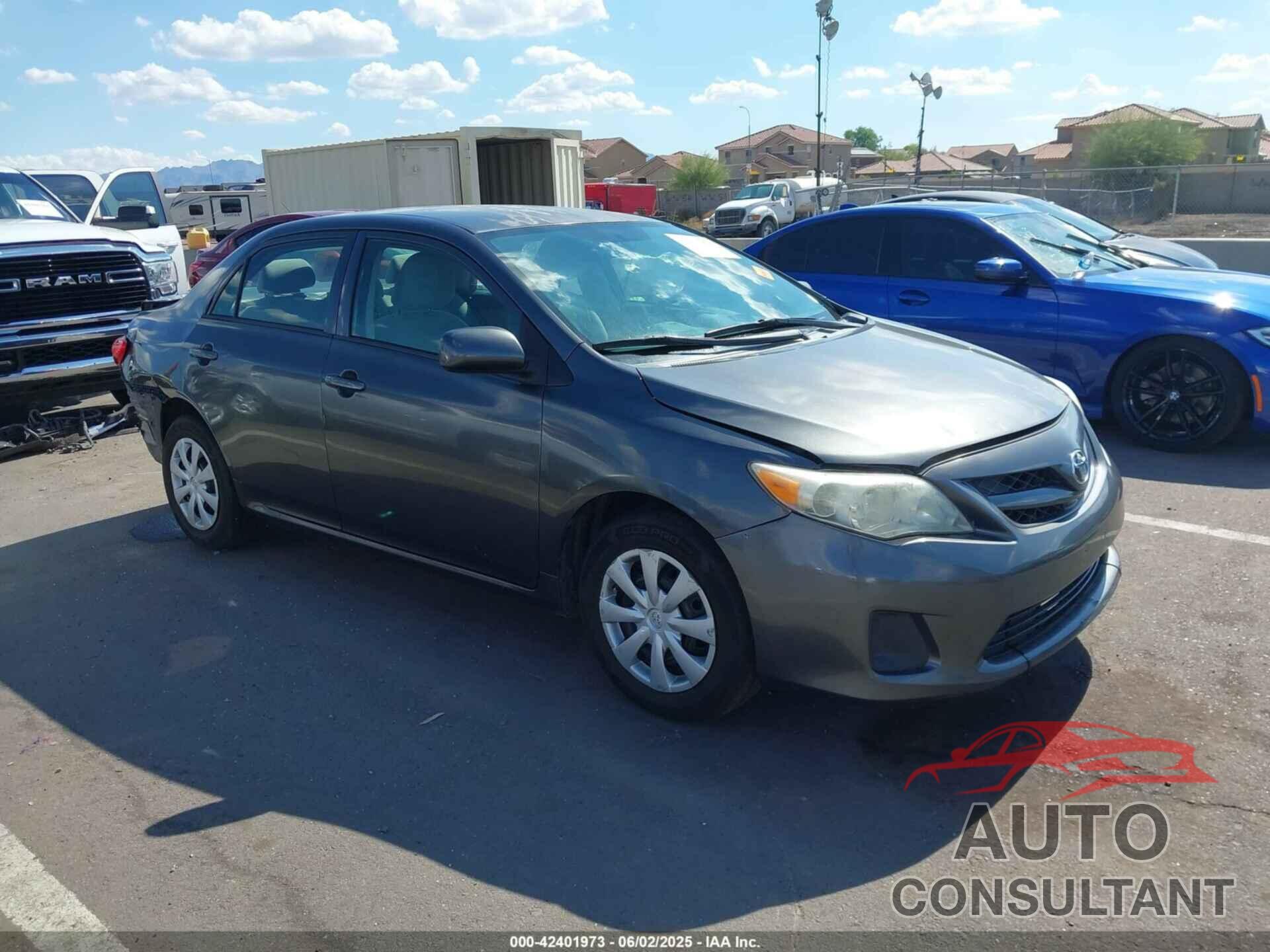 TOYOTA COROLLA 2013 - 2T1BU4EE1DC999393