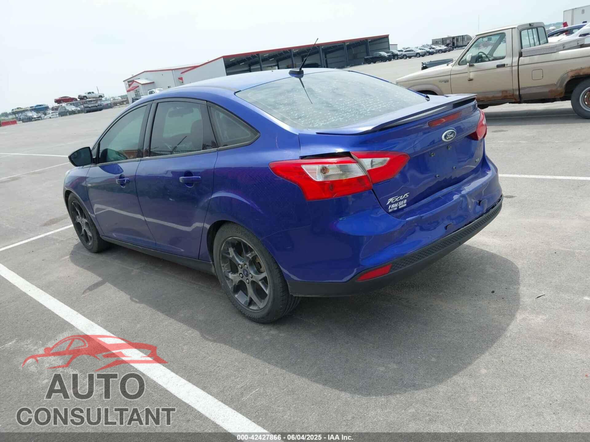 FORD FOCUS 2014 - 1FADP3F21EL307213