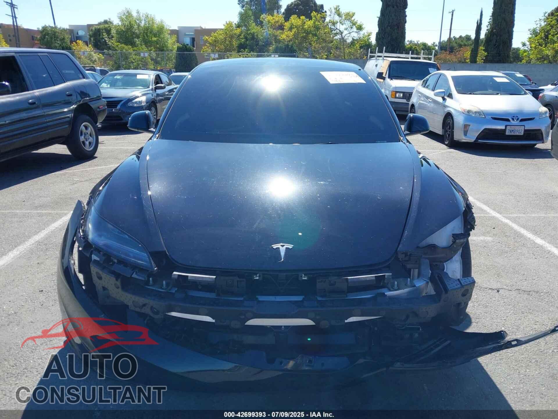 TESLA MODEL 3 2024 - 5YJ3E1EB8RF848995