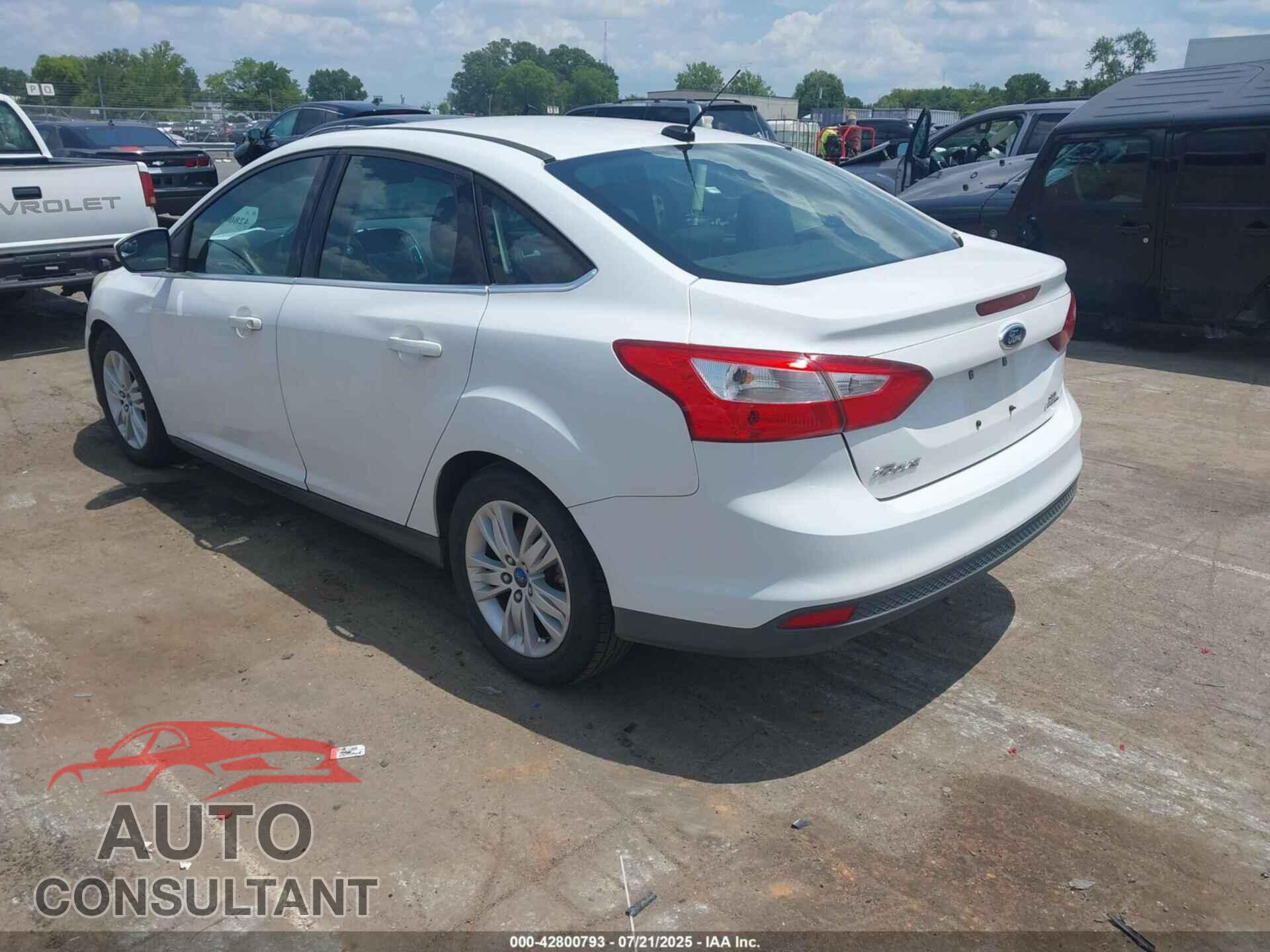 FORD FOCUS 2012 - 1FAHP3H20CL393190