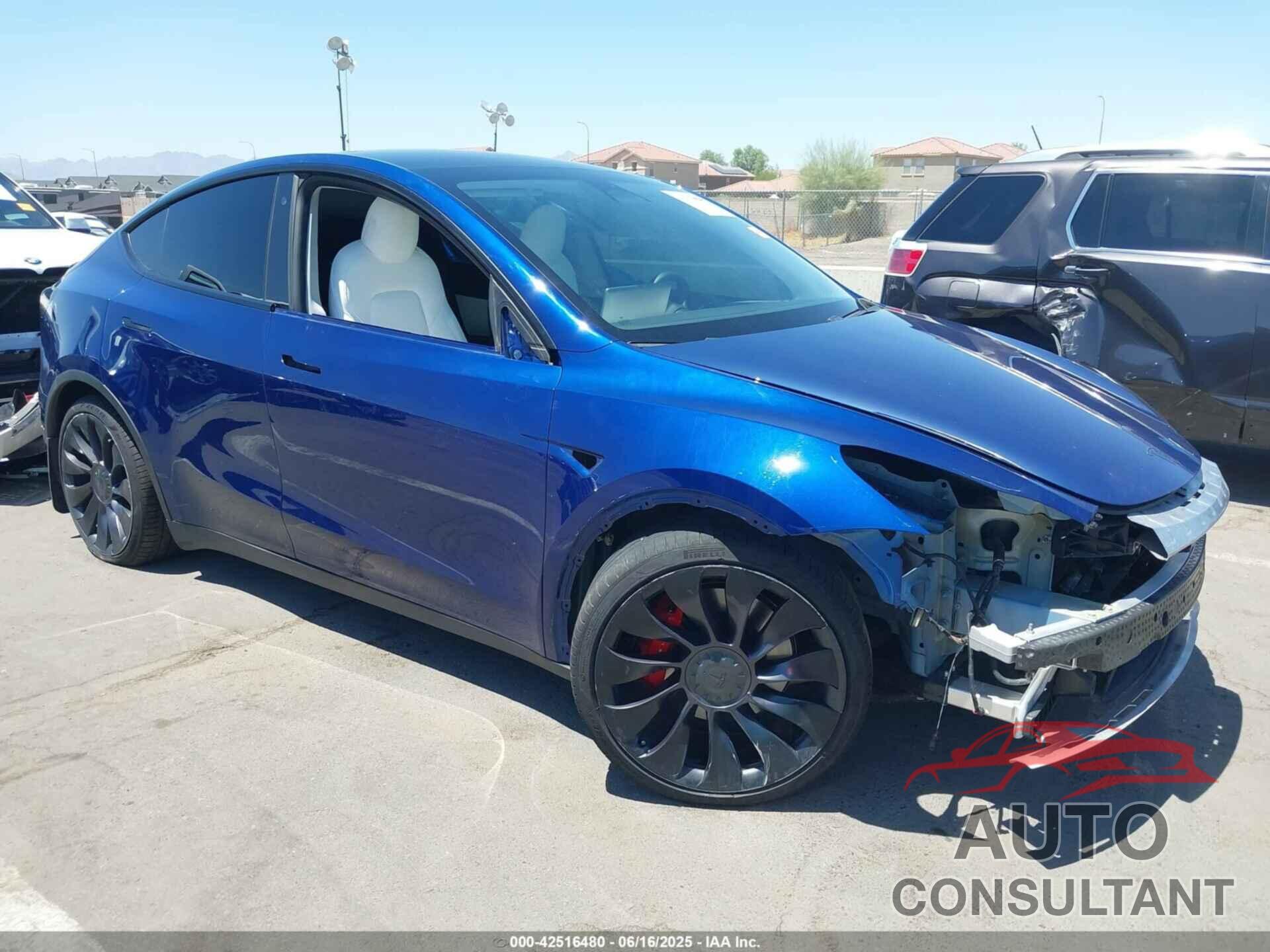 TESLA MODEL Y 2020 - 5YJYGDEF4LF034418