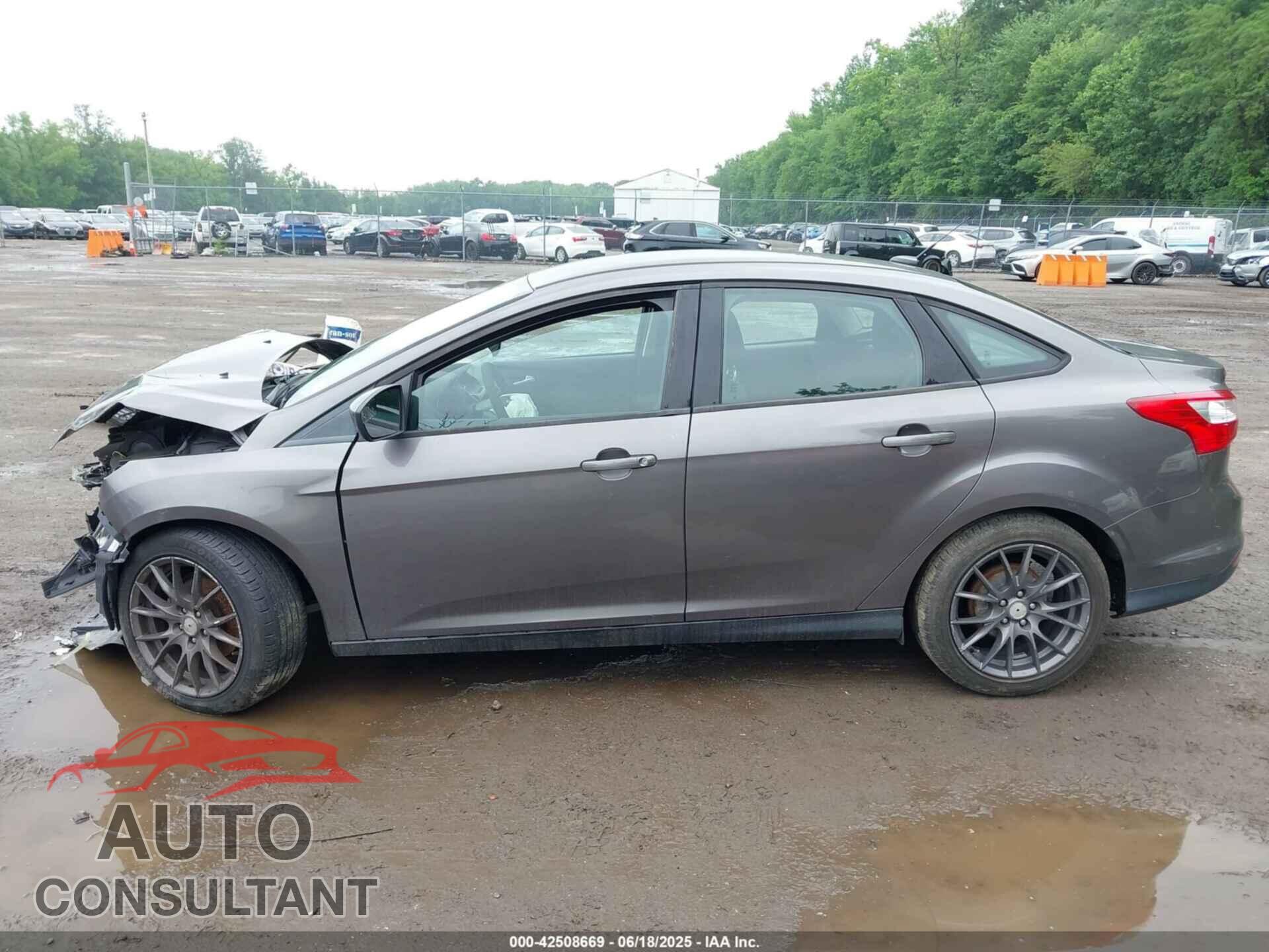 FORD FOCUS 2012 - 1FAHP3F28CL236994