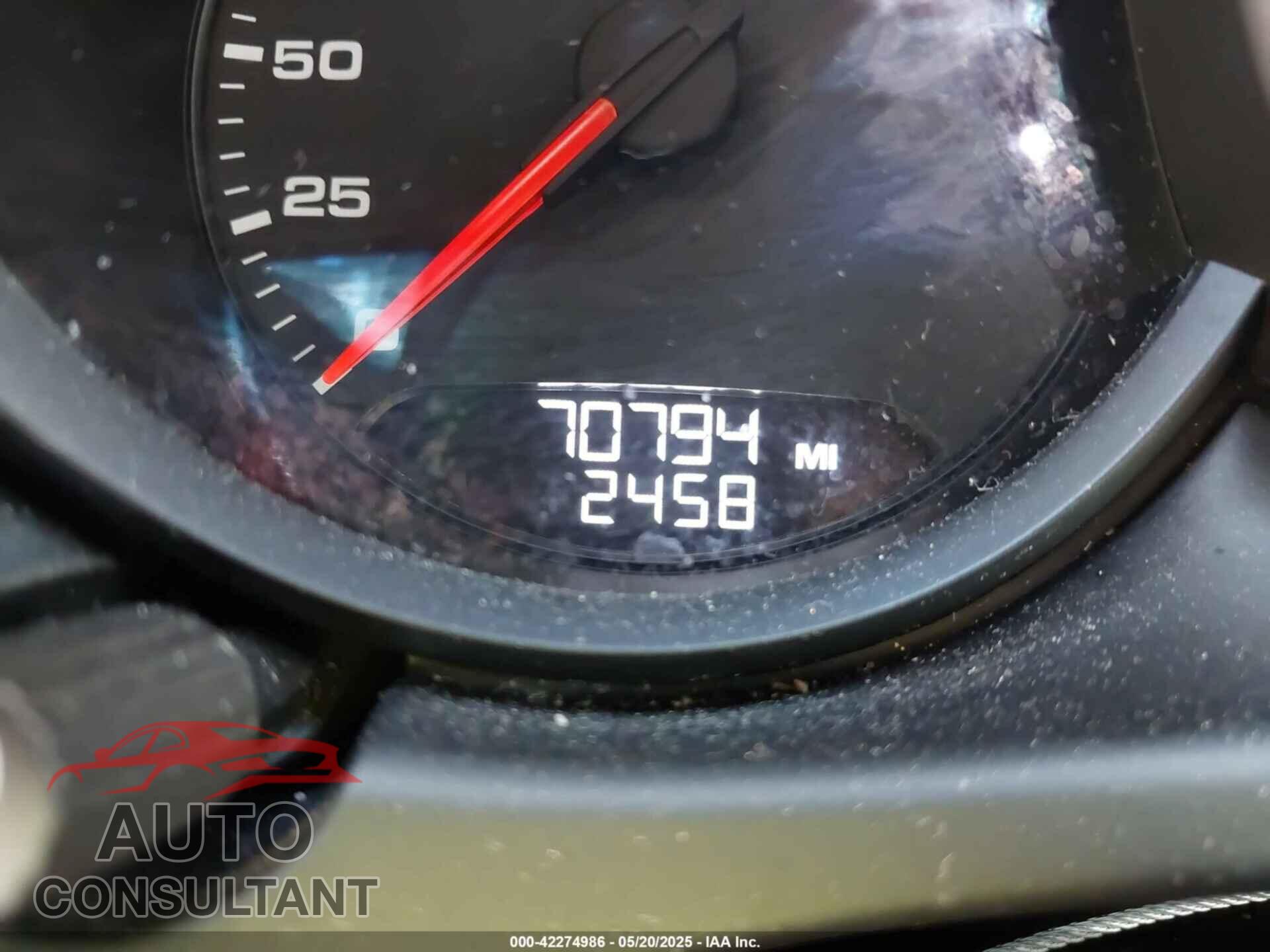 PORSCHE MACAN 2021 - WP1AA2A56MLB09122