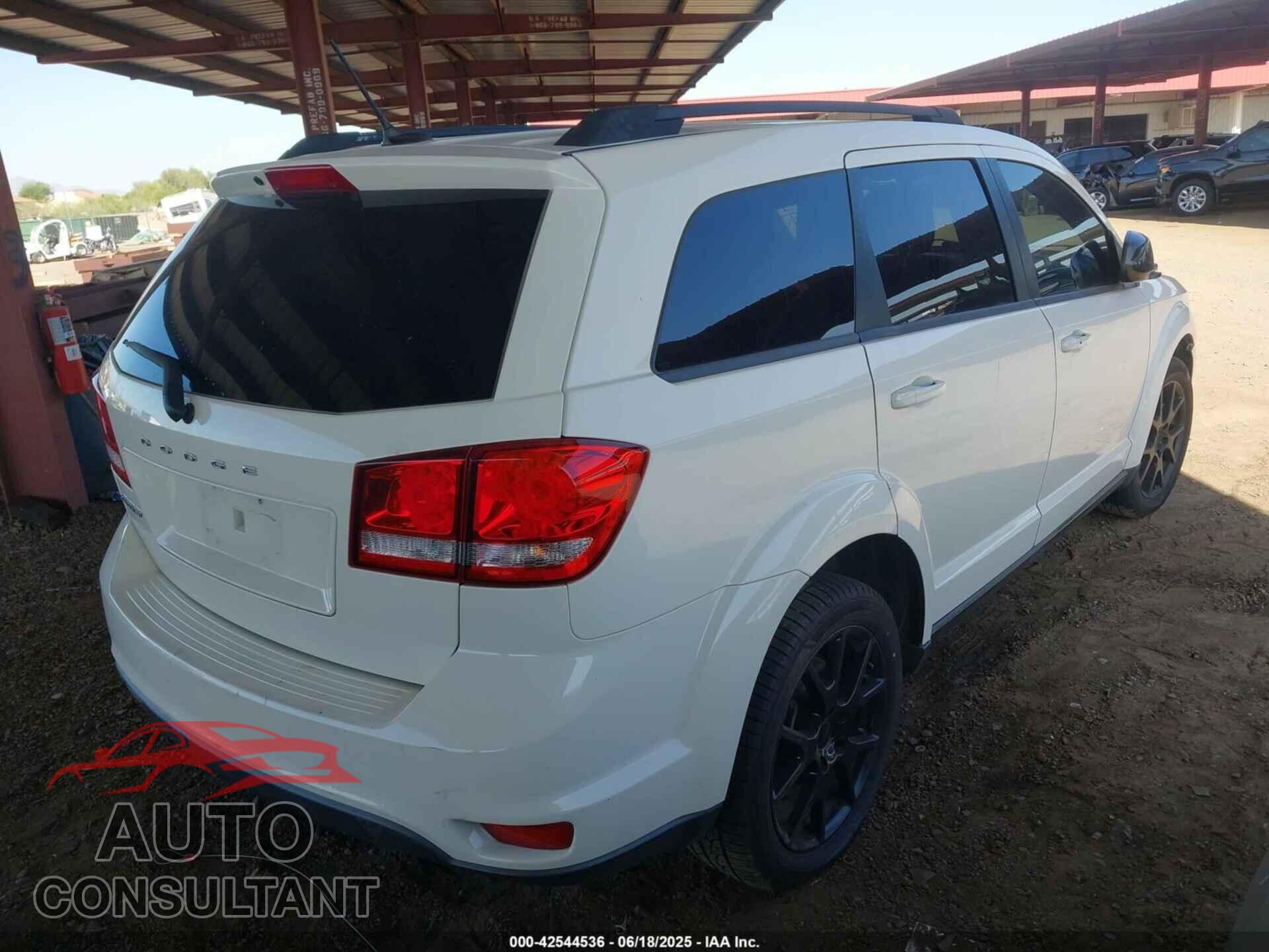 DODGE JOURNEY 2015 - 3C4PDCBB0FT639560