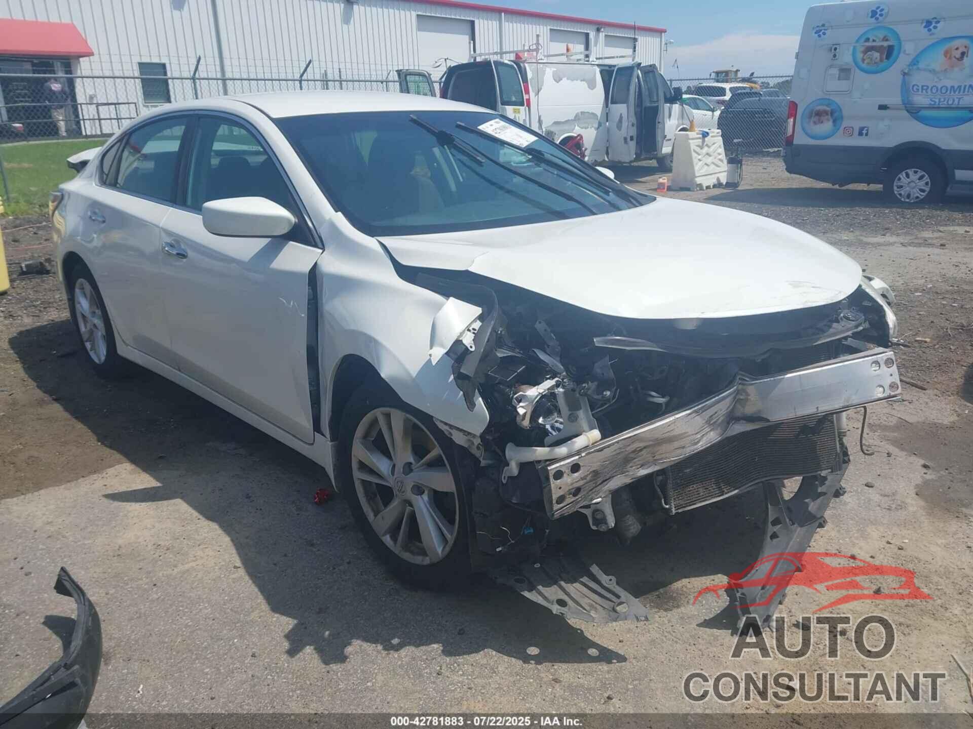 NISSAN ALTIMA 2015 - 1N4AL3AP9FC277039