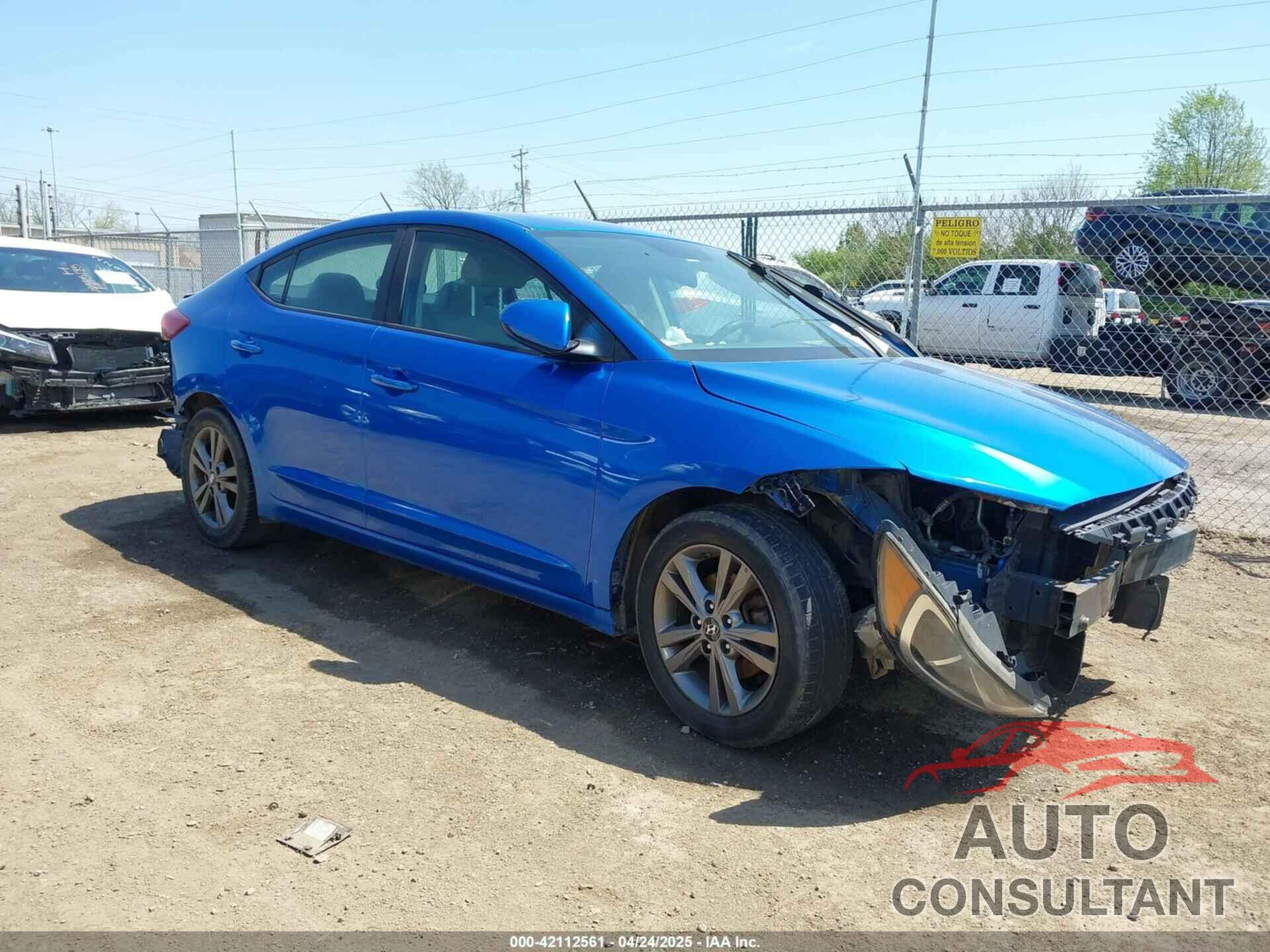 HYUNDAI ELANTRA 2017 - KMHD84LF4HU188474