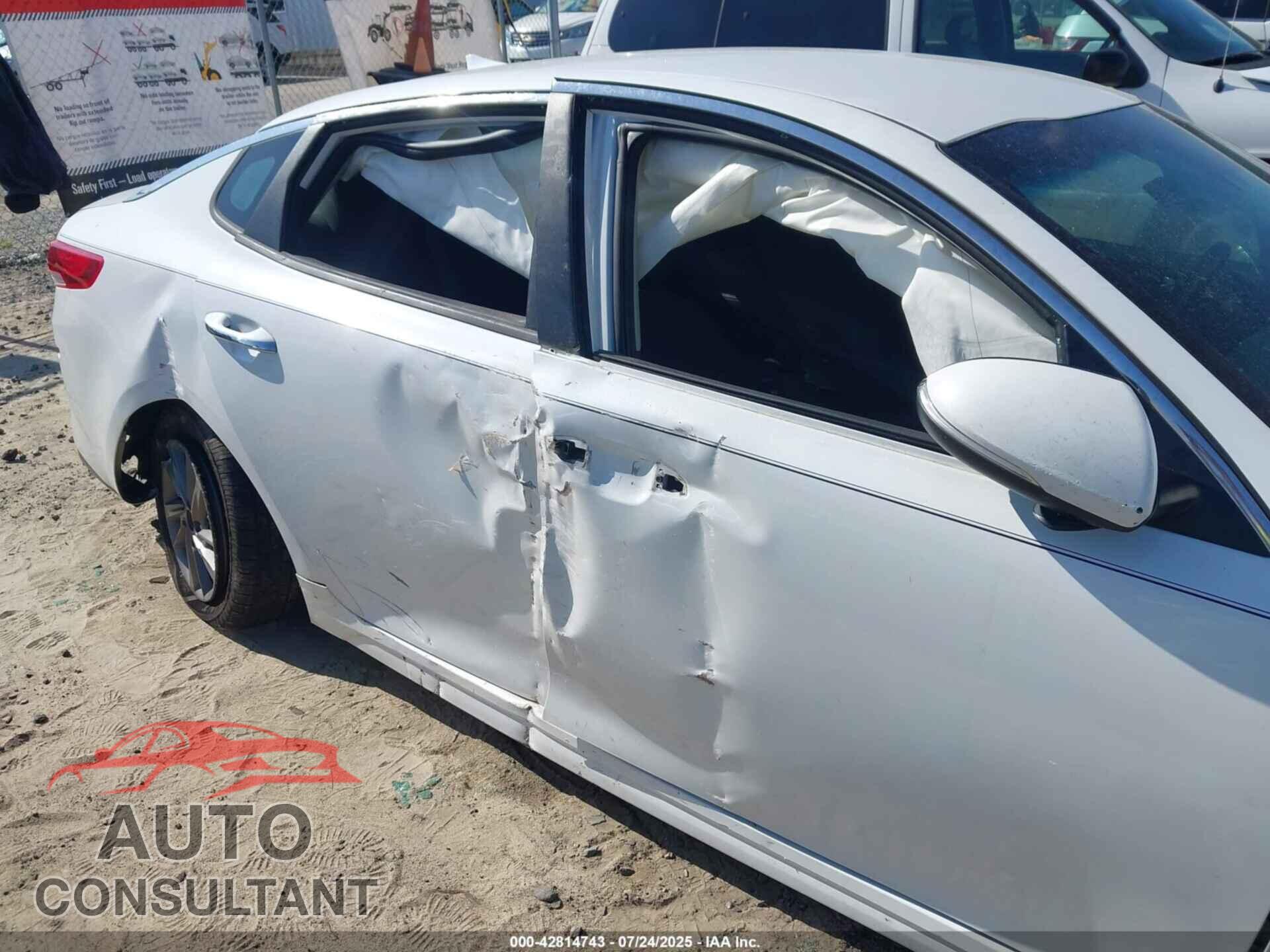 KIA OPTIMA 2020 - 5XXGT4L36LG426703