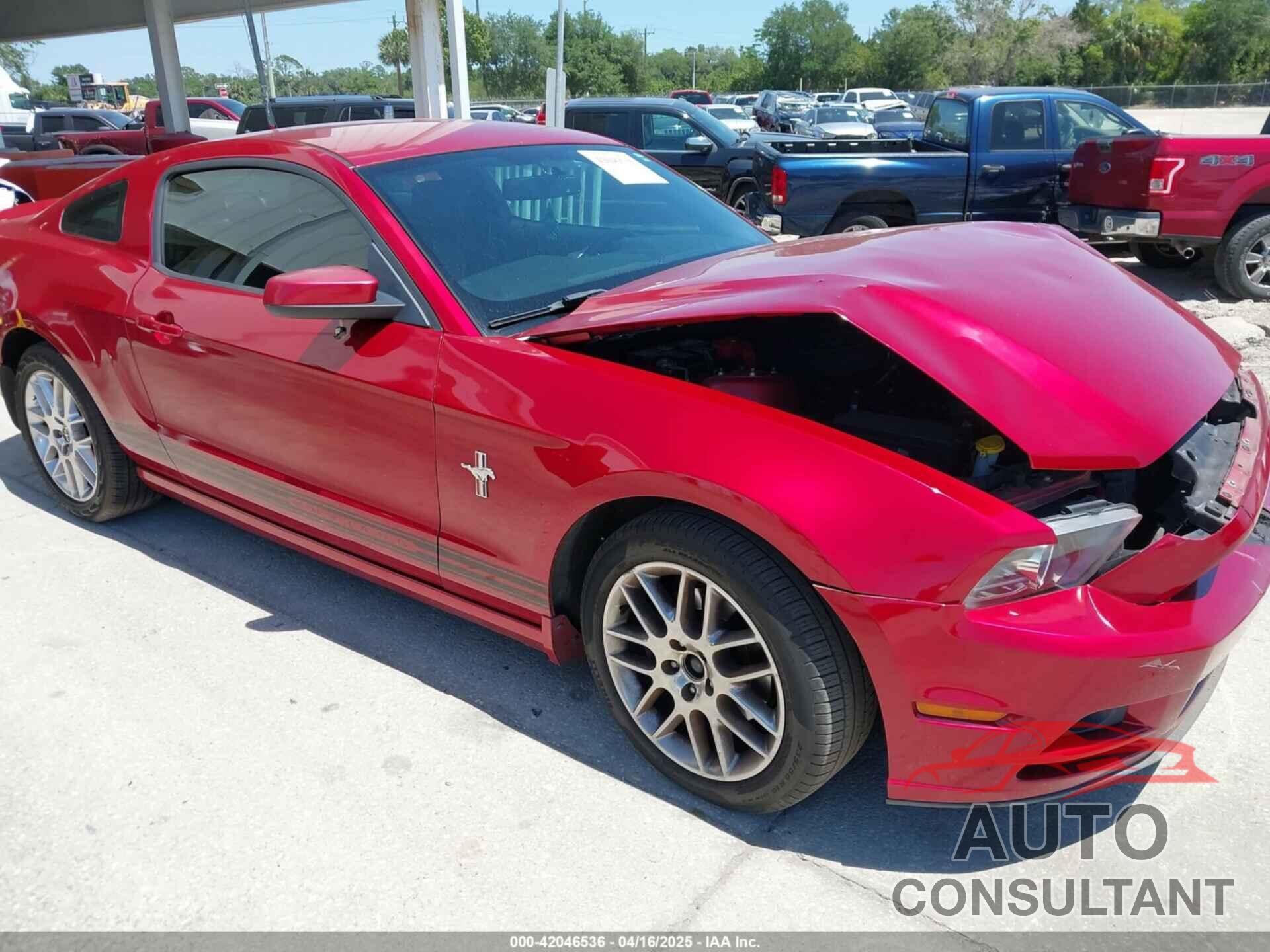 FORD MUSTANG 2013 - 1ZVBP8AM0D5200449