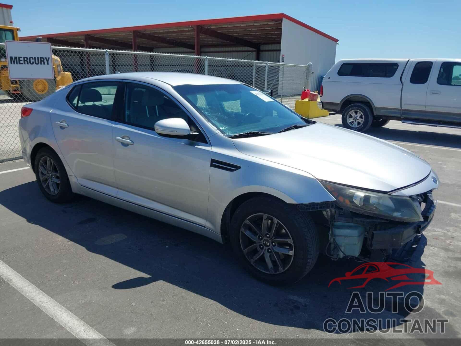 KIA OPTIMA 2011 - KNAGM4A79B5057984