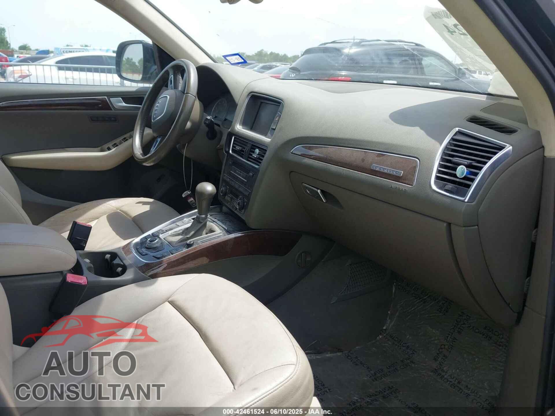AUDI Q5 2011 - WA1LFAFP8BA011602