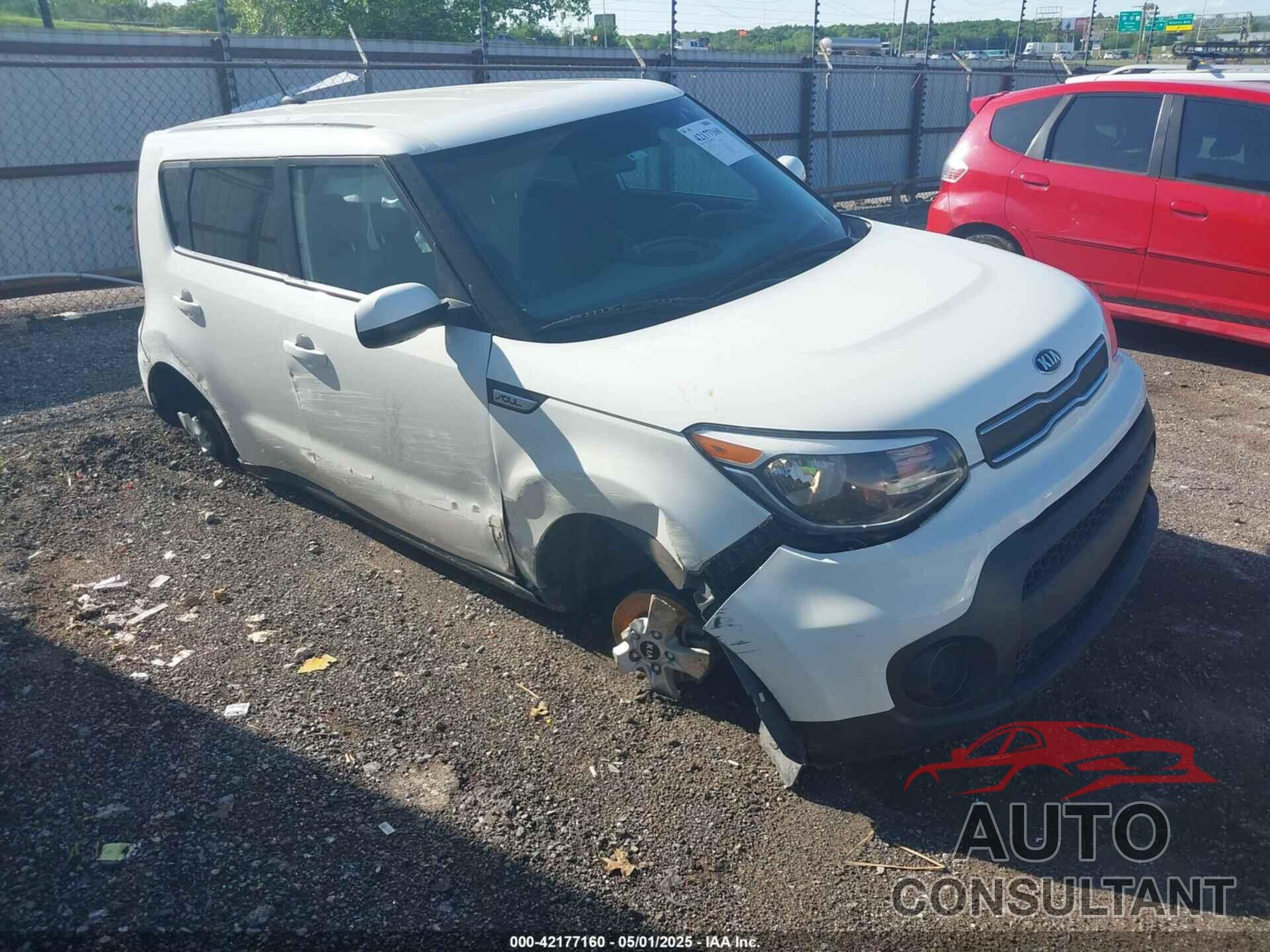 KIA SOUL 2017 - KNDJN2A26H7427395