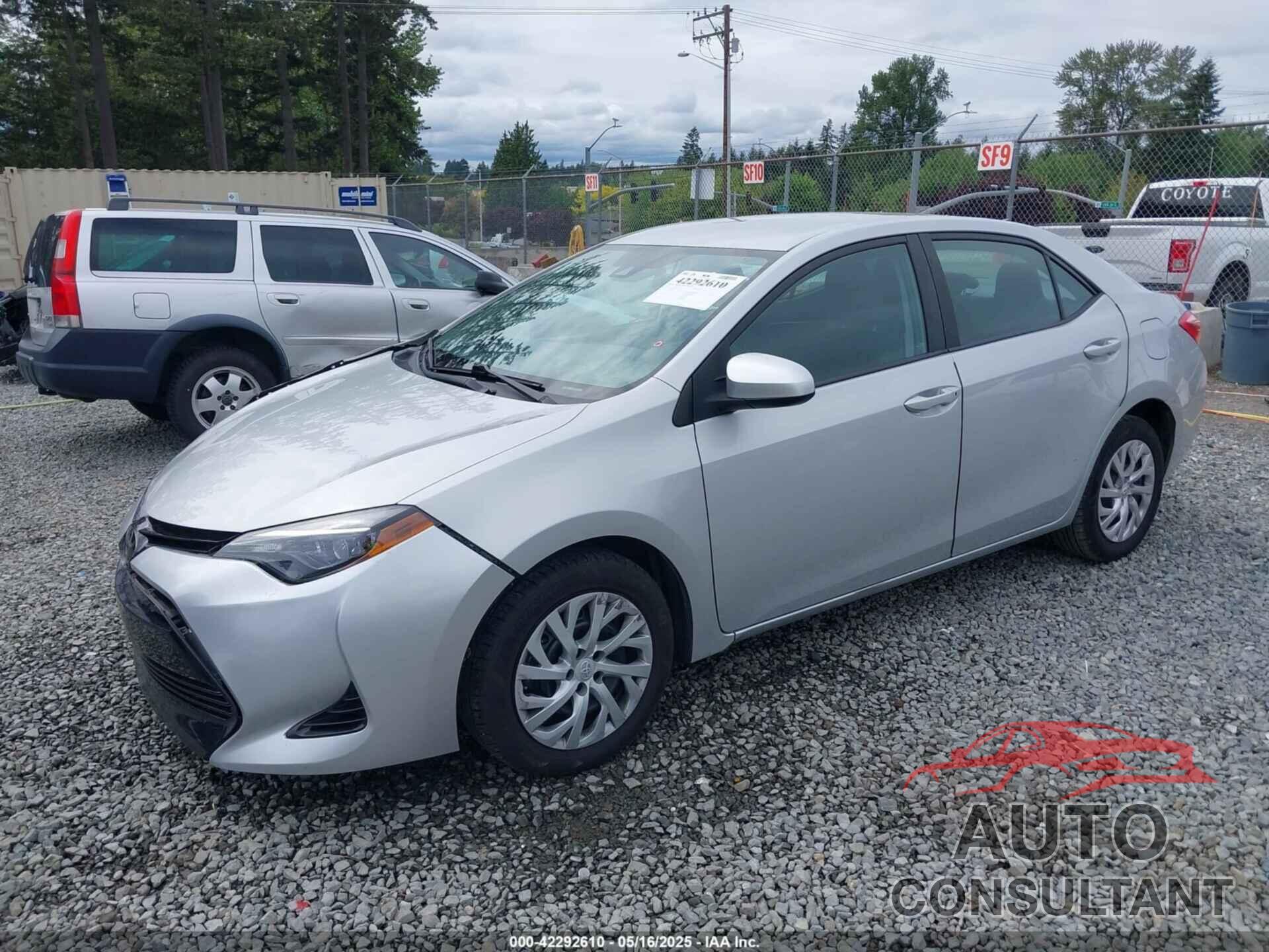 TOYOTA COROLLA 2017 - 2T1BURHEXHC883723
