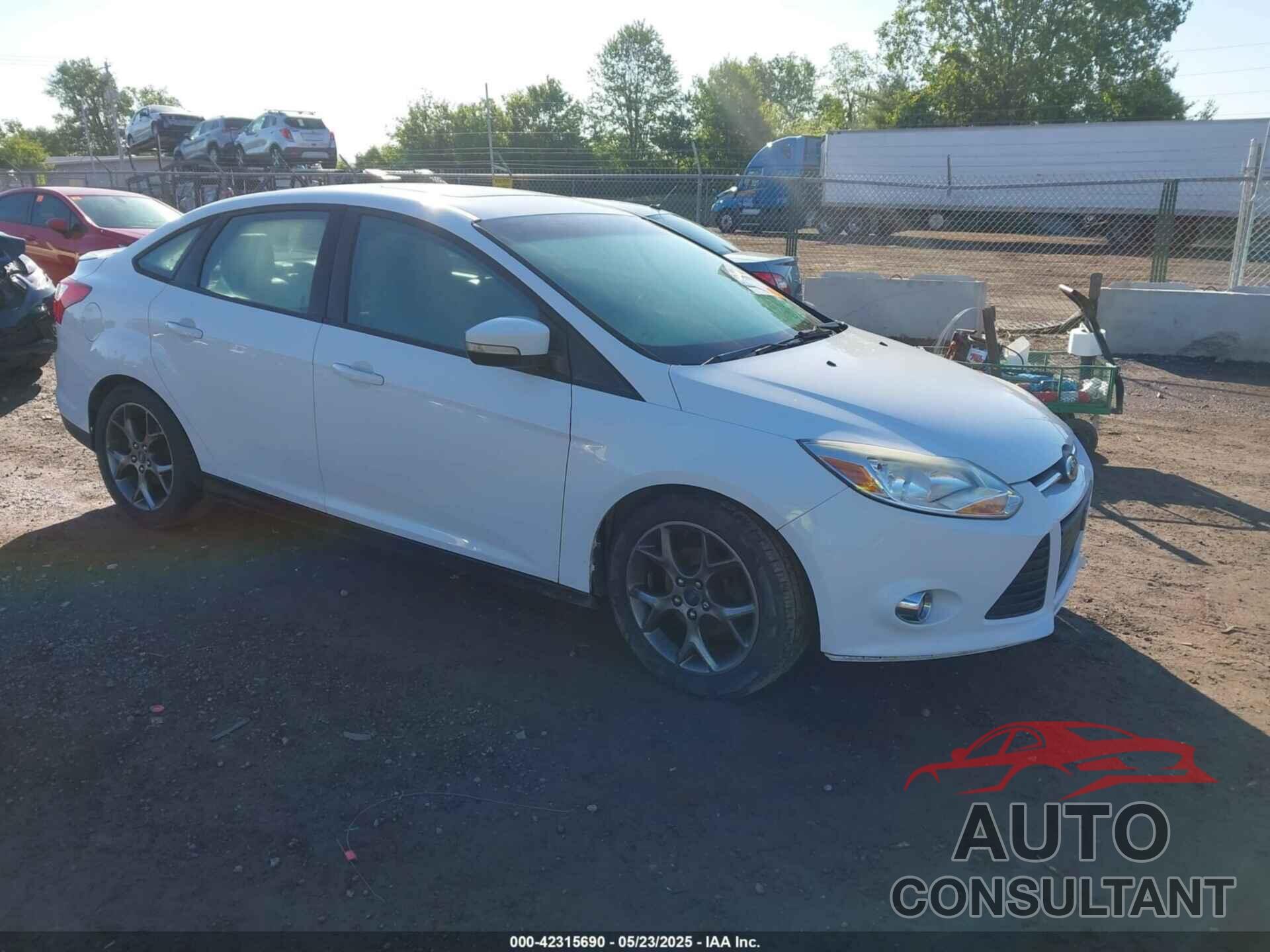 FORD FOCUS 2014 - 1FADP3F24EL137056
