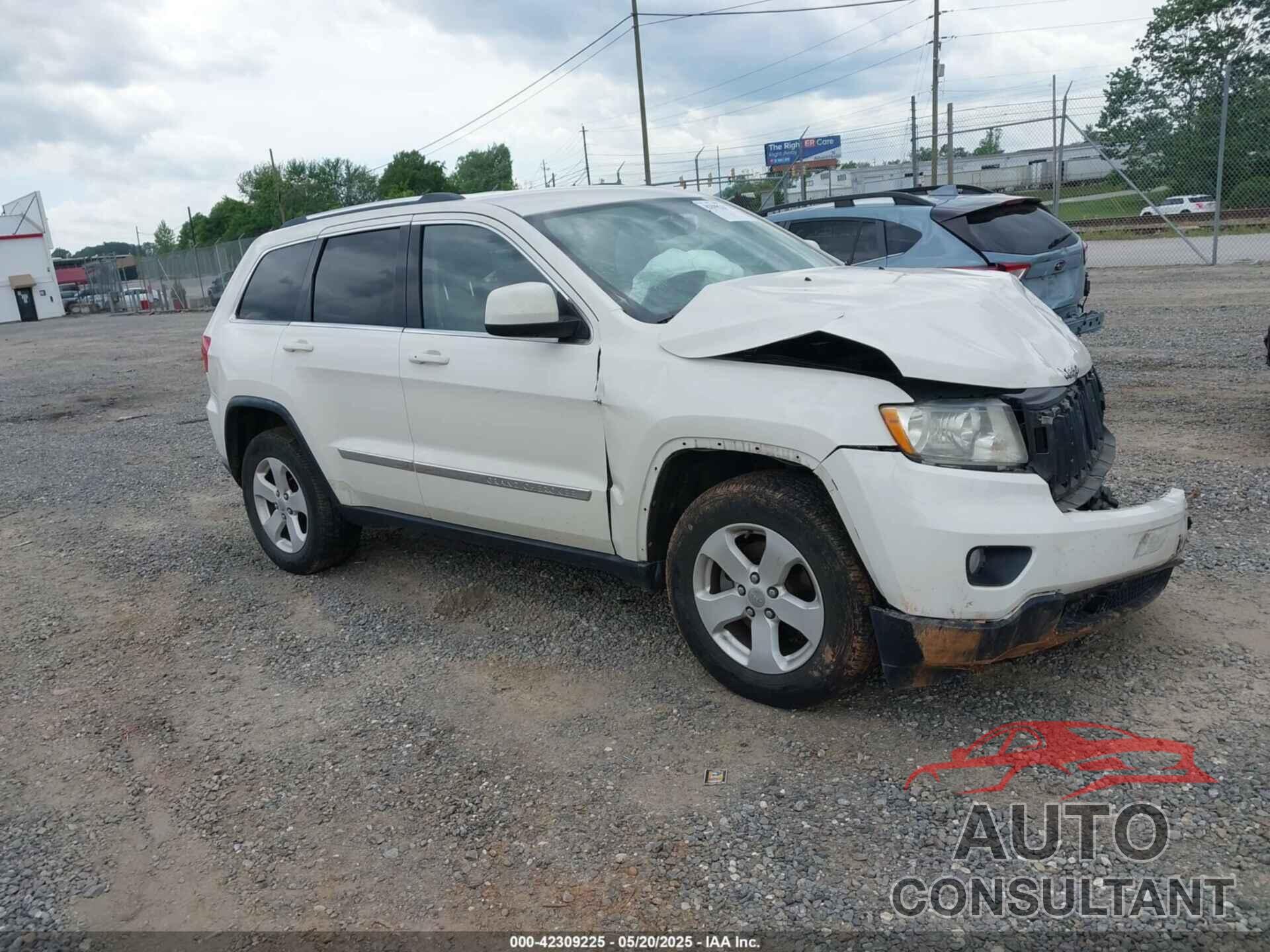 JEEP GRAND CHEROKEE 2011 - 1J4RR4GT8BC538204