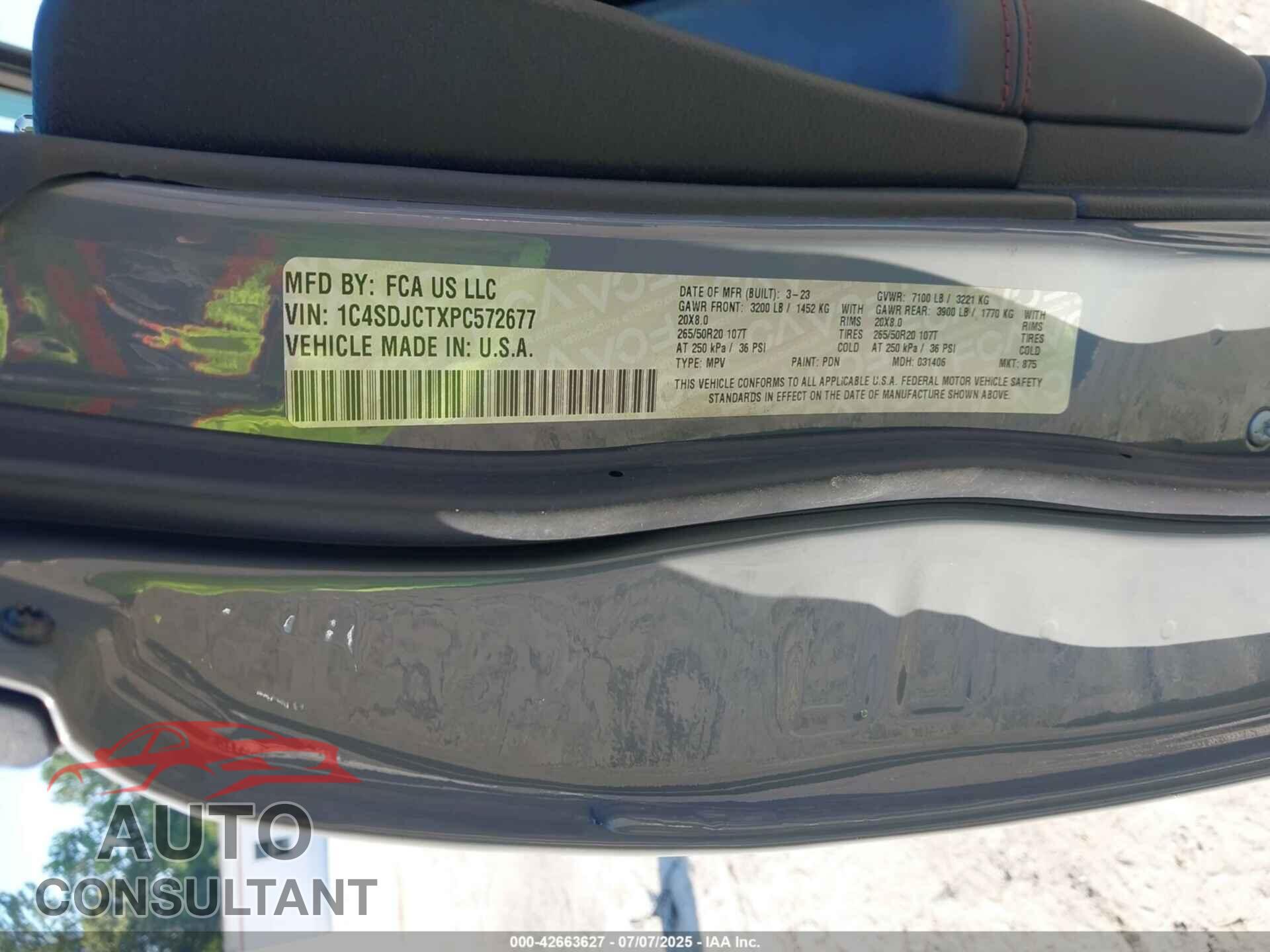 DODGE DURANGO 2023 - 1C4SDJCTXPC572677