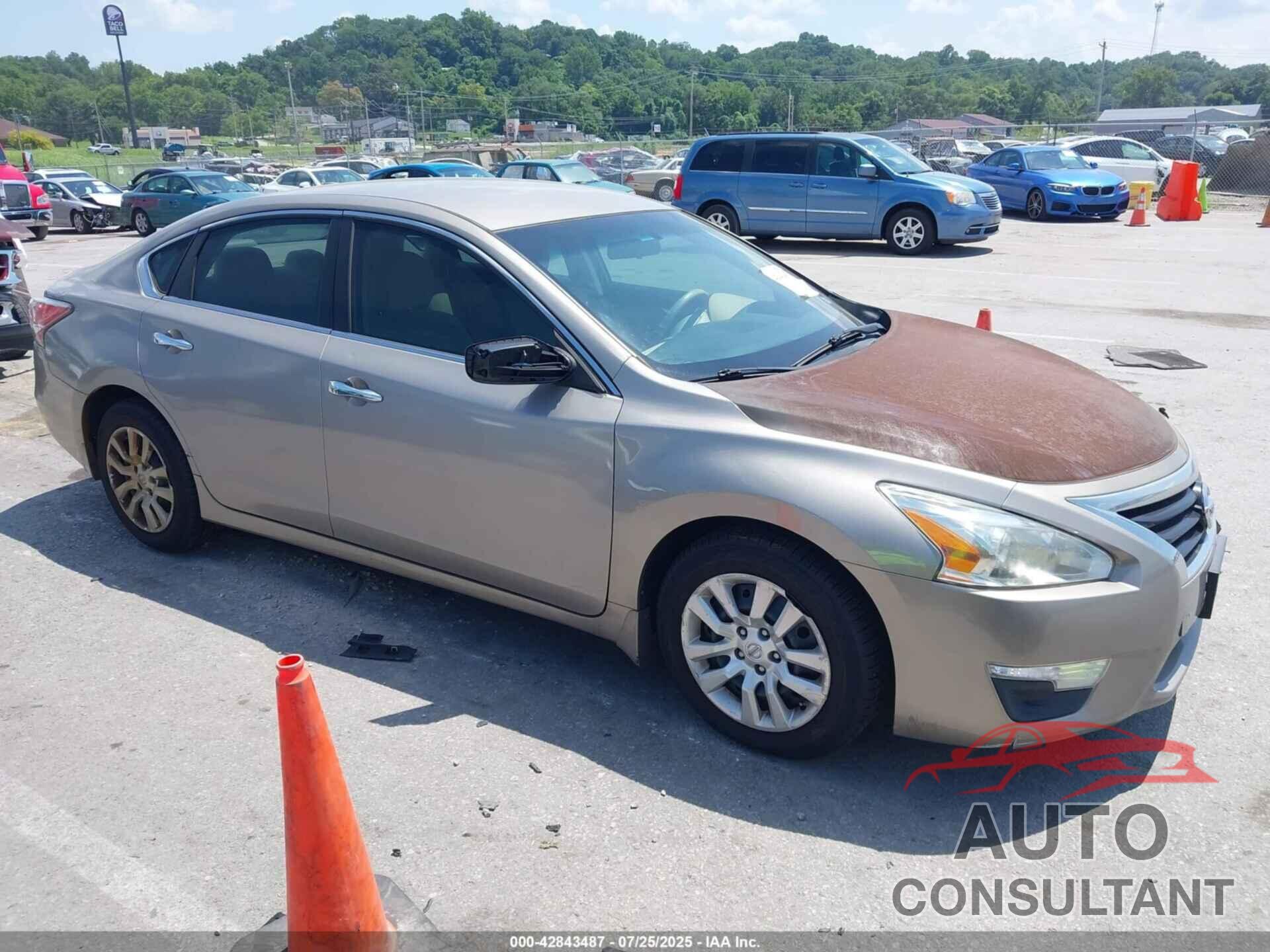 NISSAN ALTIMA 2015 - 1N4AL3AP0FN390690