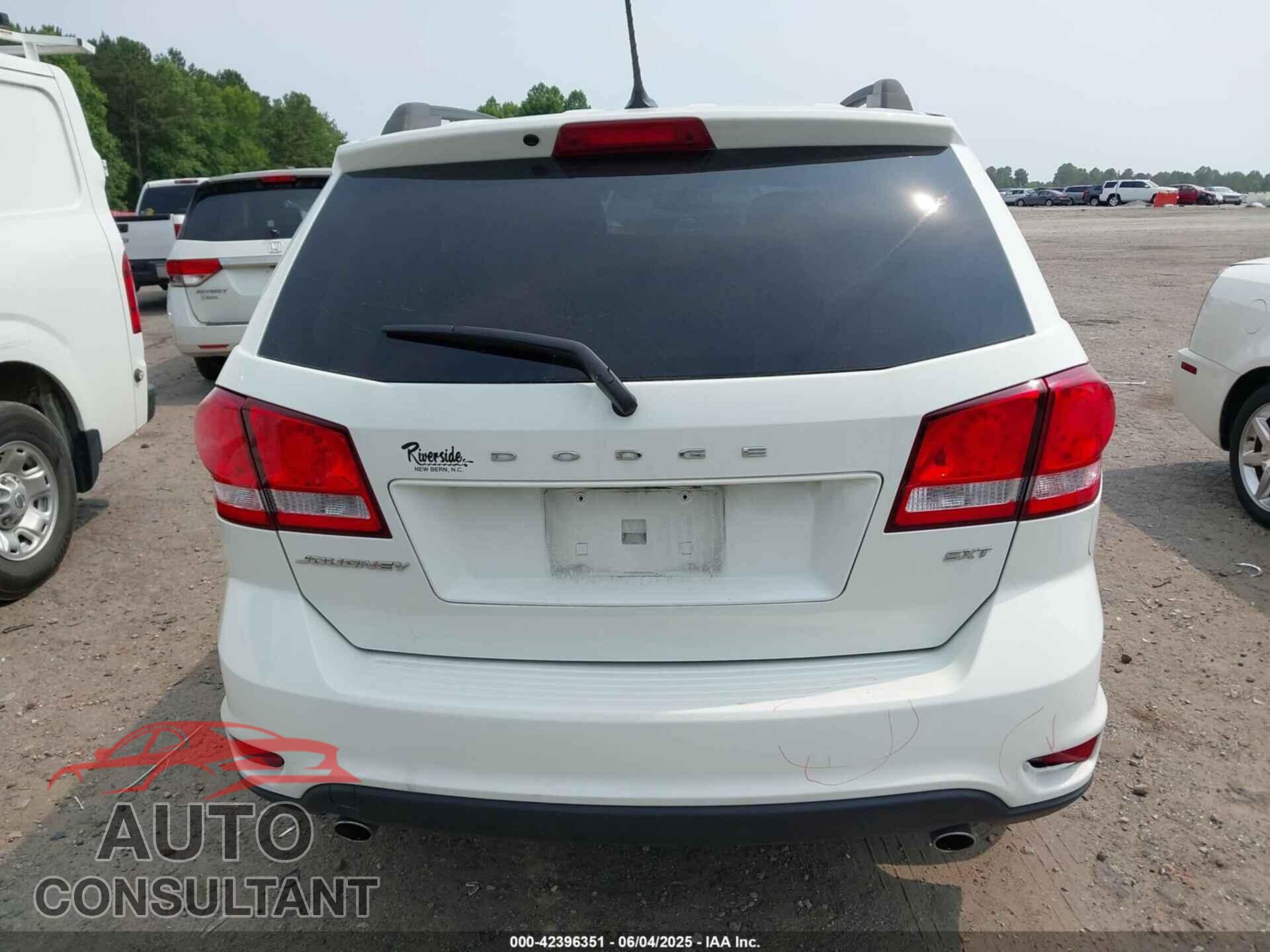 DODGE JOURNEY 2017 - 3C4PDCBG5HT630268