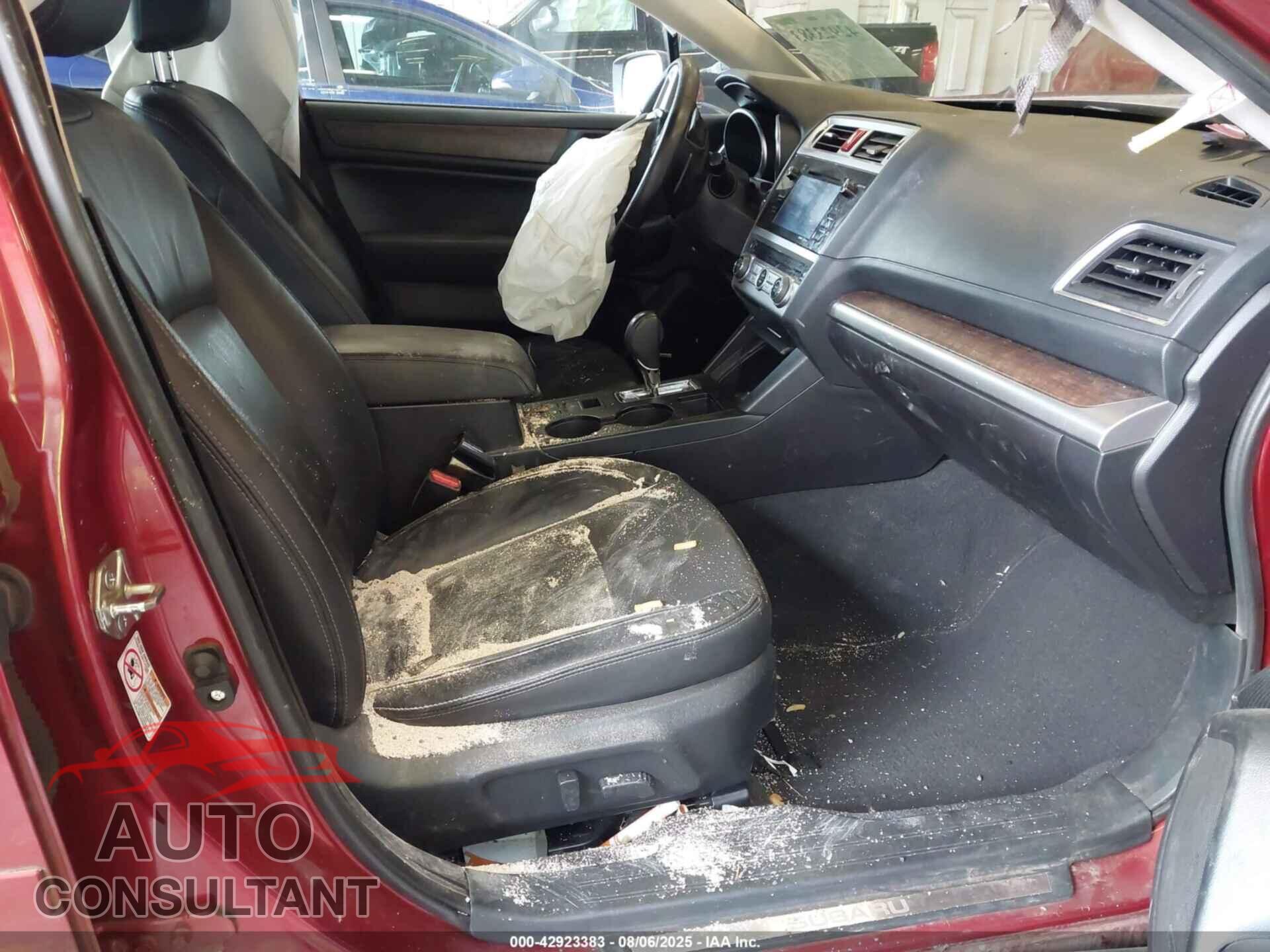 SUBARU OUTBACK 2016 - 4S4BSALC3G3242526