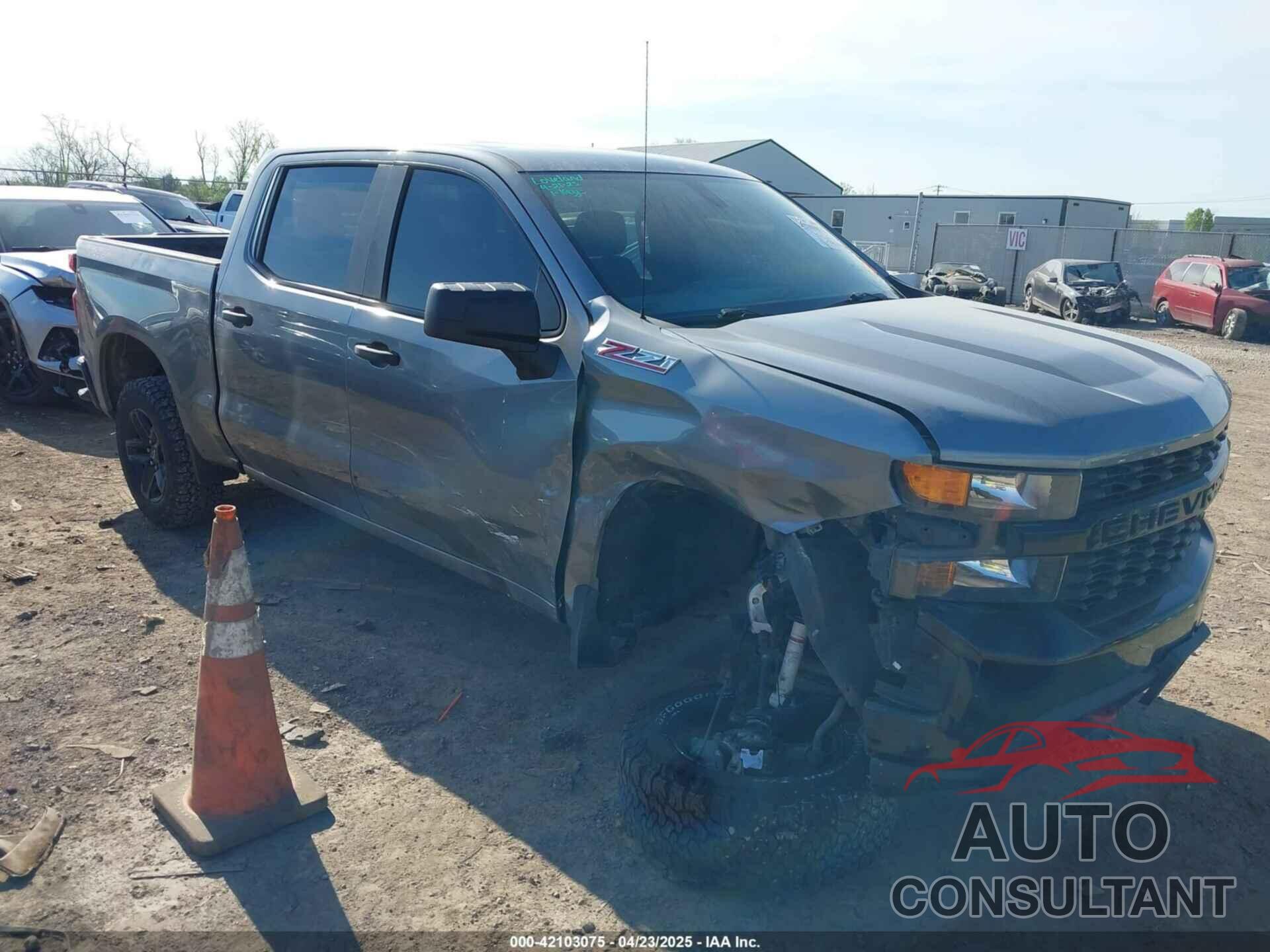 CHEVROLET SILVERADO 1500 2020 - 1GCPYCEF4LZ157889