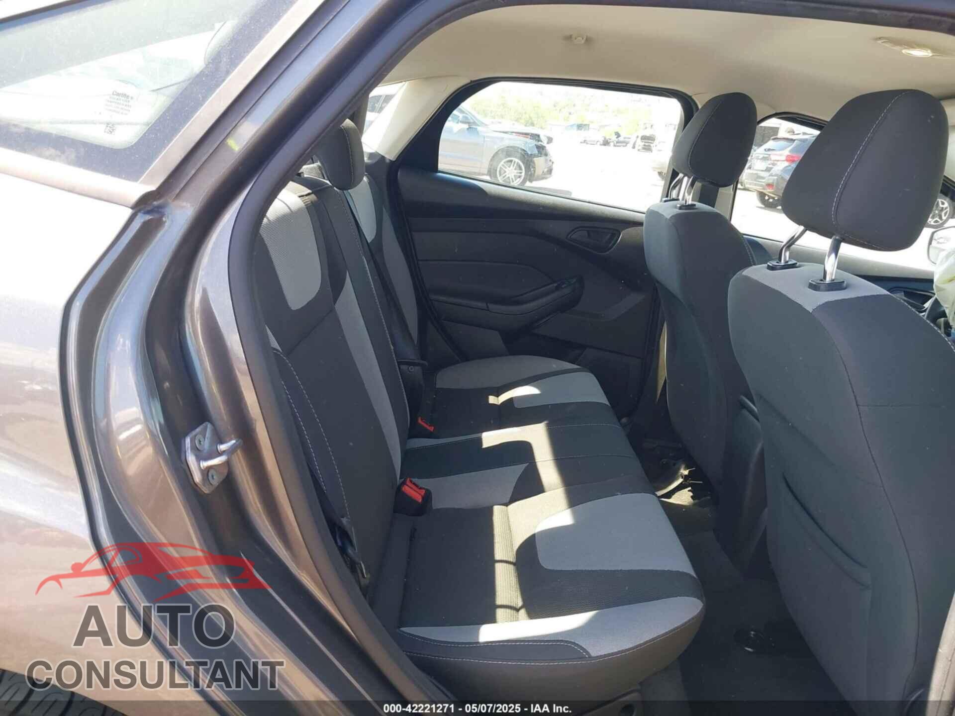 FORD FOCUS 2012 - 1FAHP3F2XCL265154