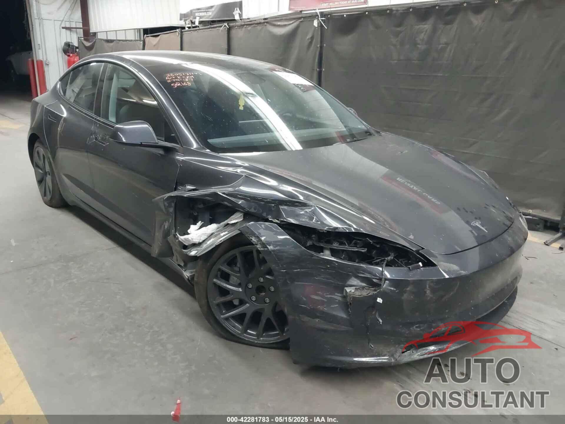 TESLA MODEL 3 2025 - 5YJ3E1EA4SF952168
