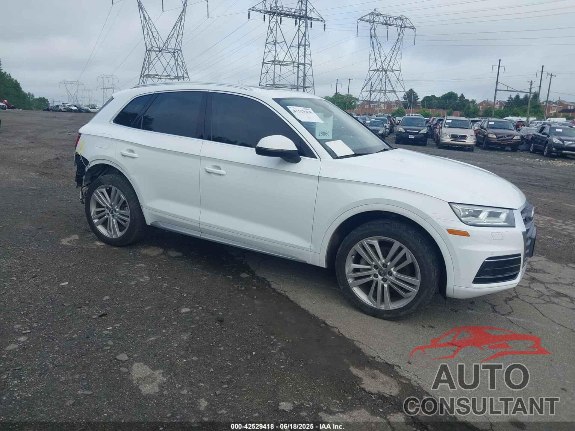 AUDI Q5 2018 - WA1BNAFY1J2012364