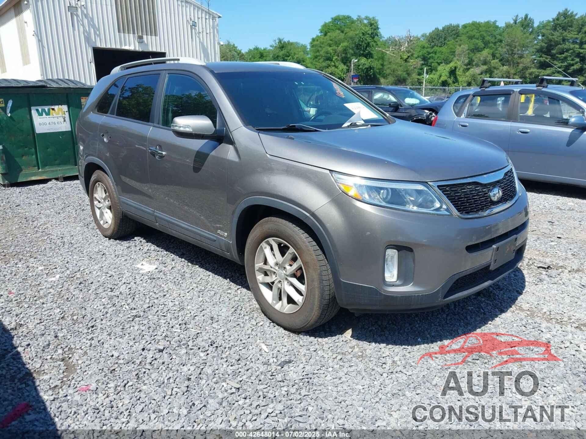 KIA SORENTO 2015 - 5XYKTCA67FG585974