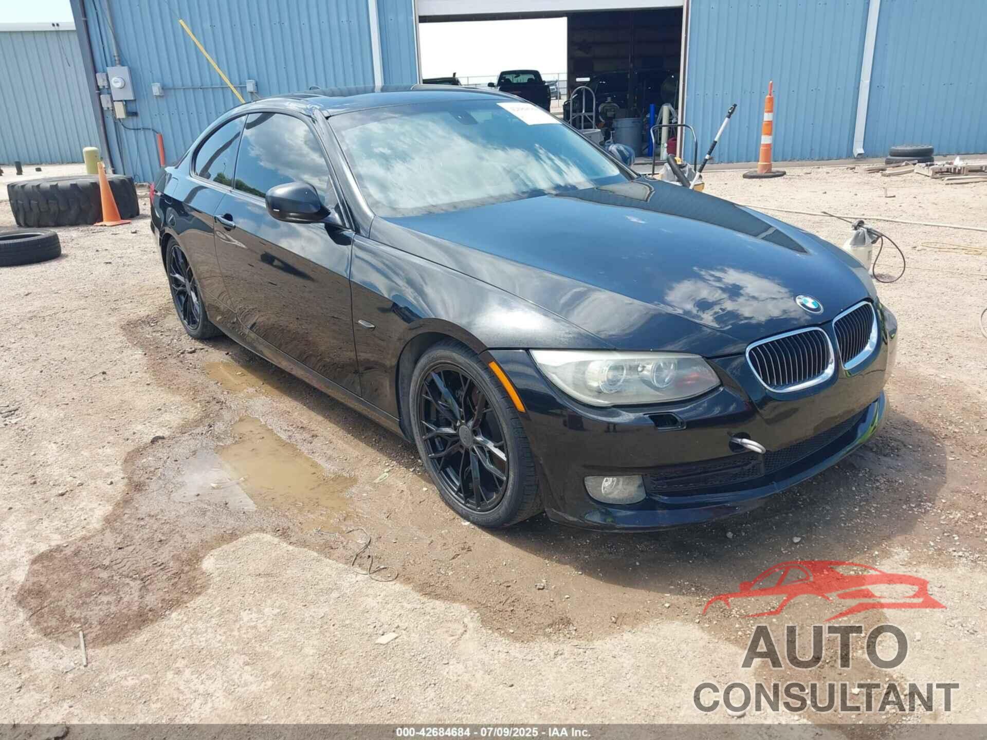 BMW 328I 2011 - WBAKE3C54BE557242