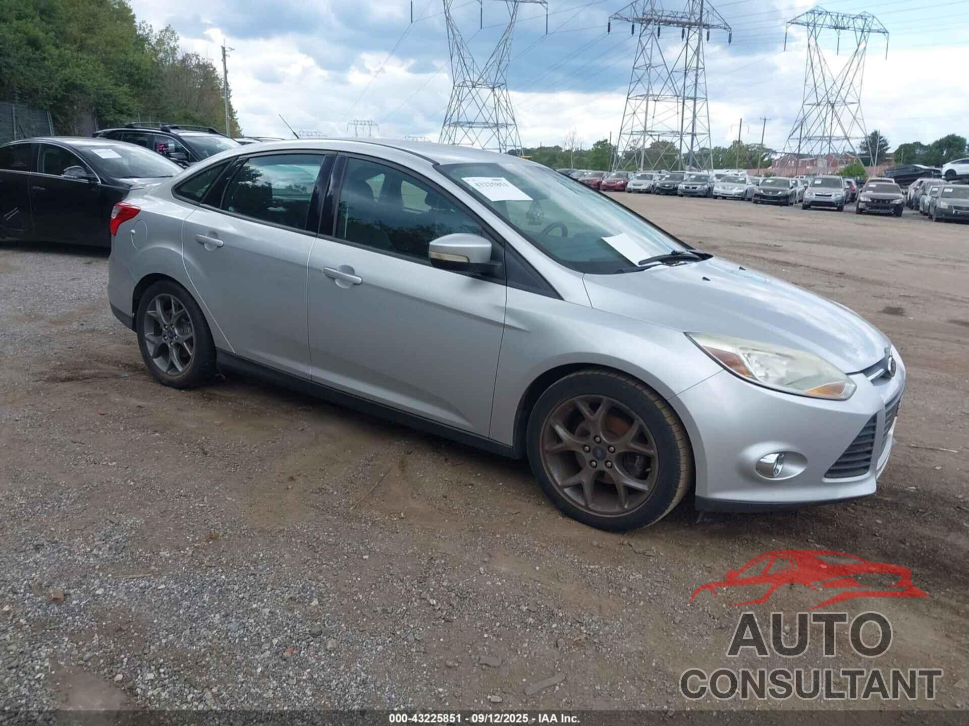 FORD FOCUS 2014 - 1FADP3F28EL330925