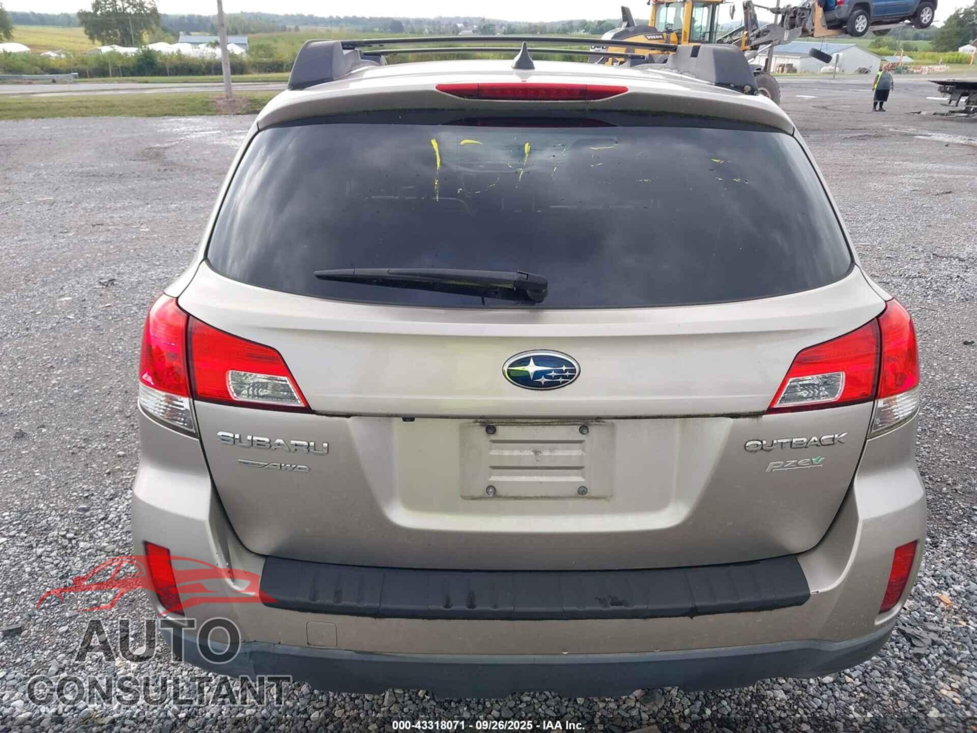 SUBARU OUTBACK 2014 - 4S4BRBLC4E3318513