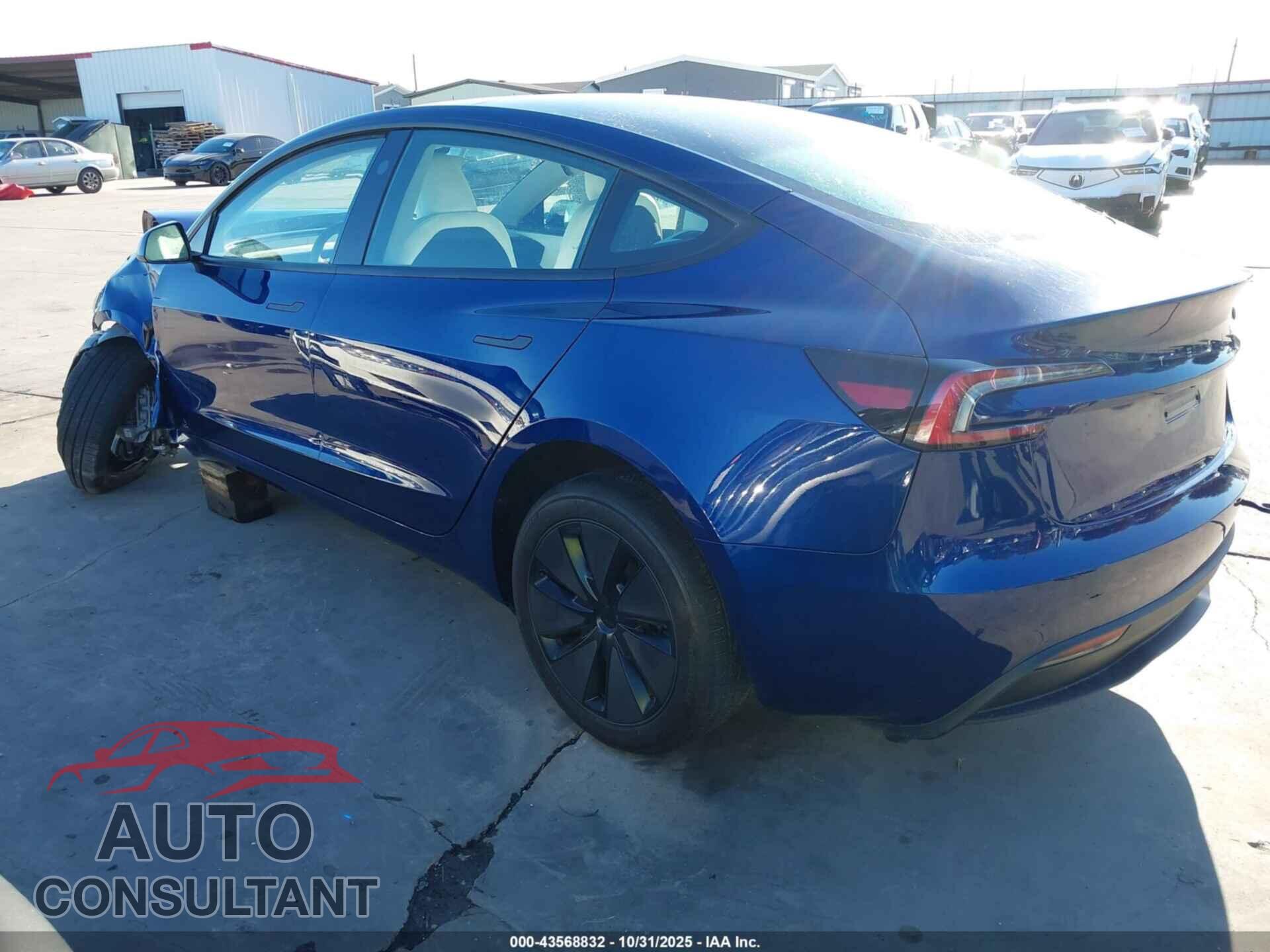 TESLA MODEL 3 2025 - 5YJ3E1EA4SF045775