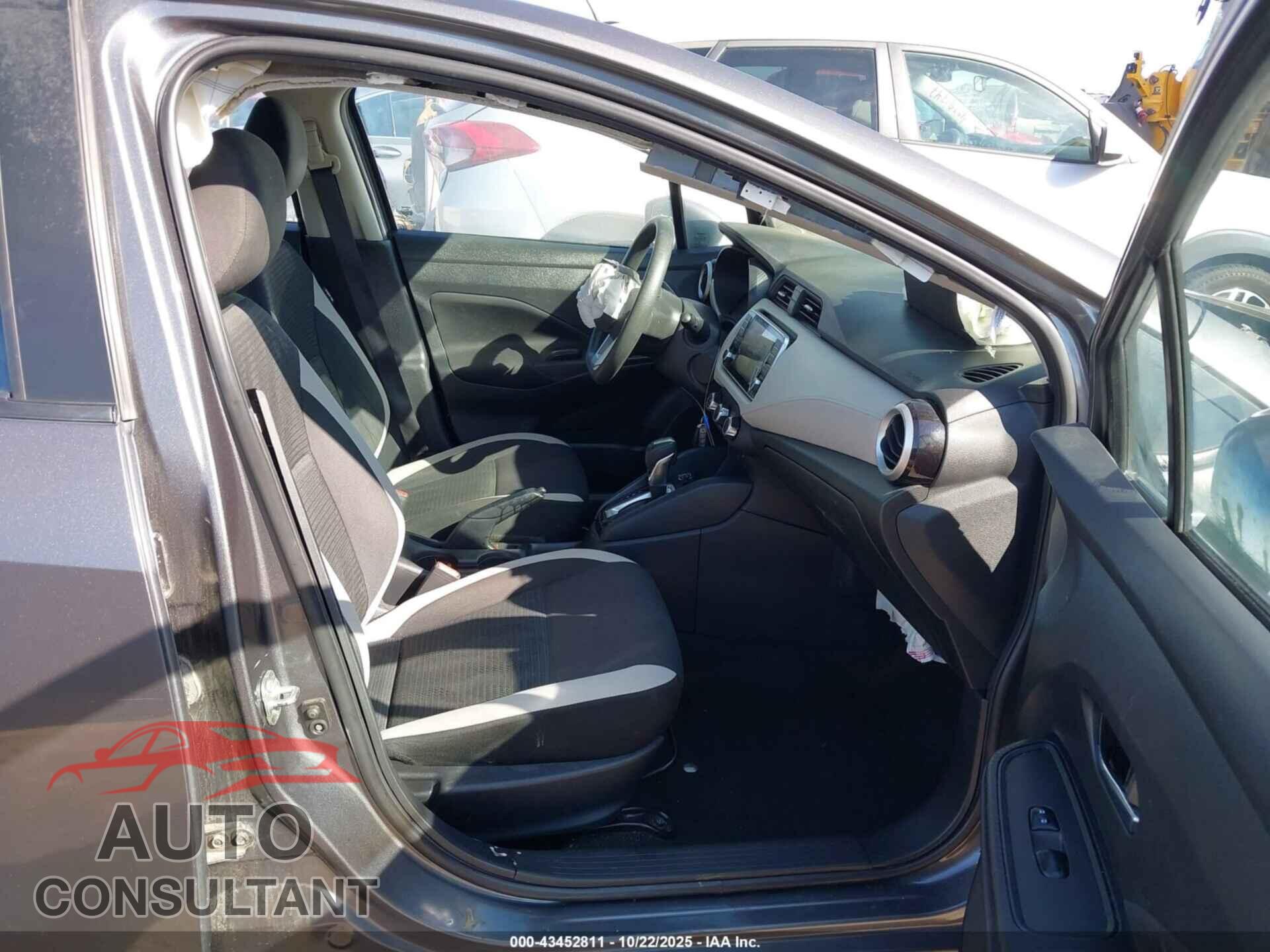 NISSAN VERSA 2021 - 3N1CN8EV2ML856476