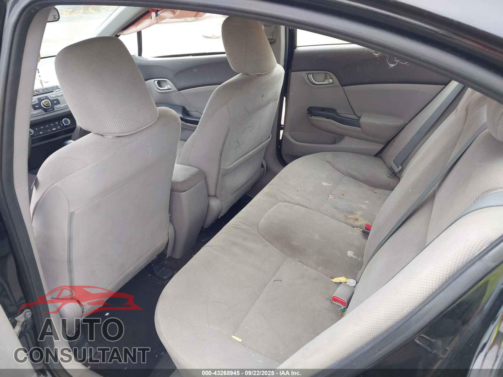 HONDA CIVIC 2012 - 2HGFB2F56CH331086
