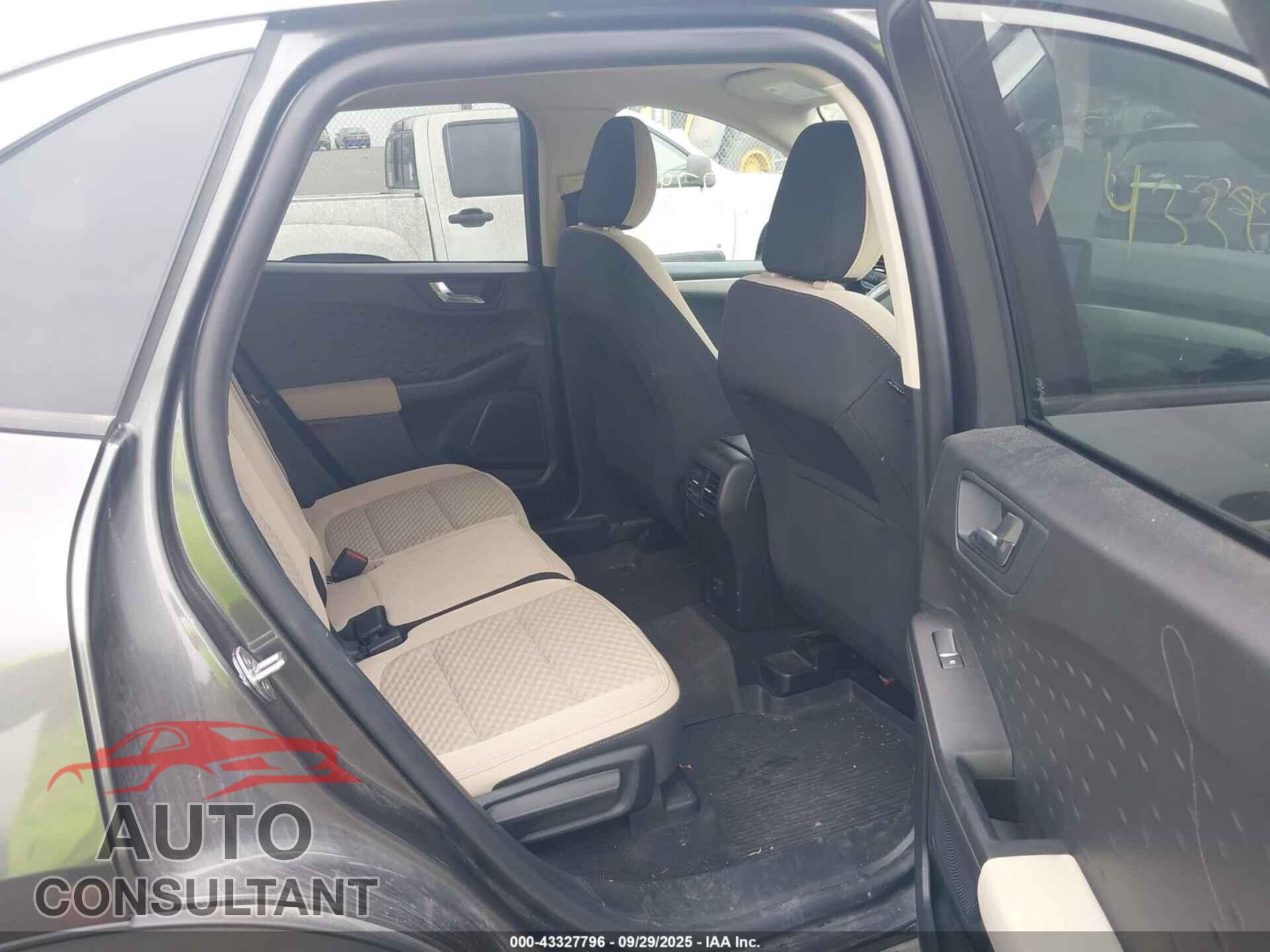 FORD ESCAPE 2020 - 1FMCU9G62LUA48494