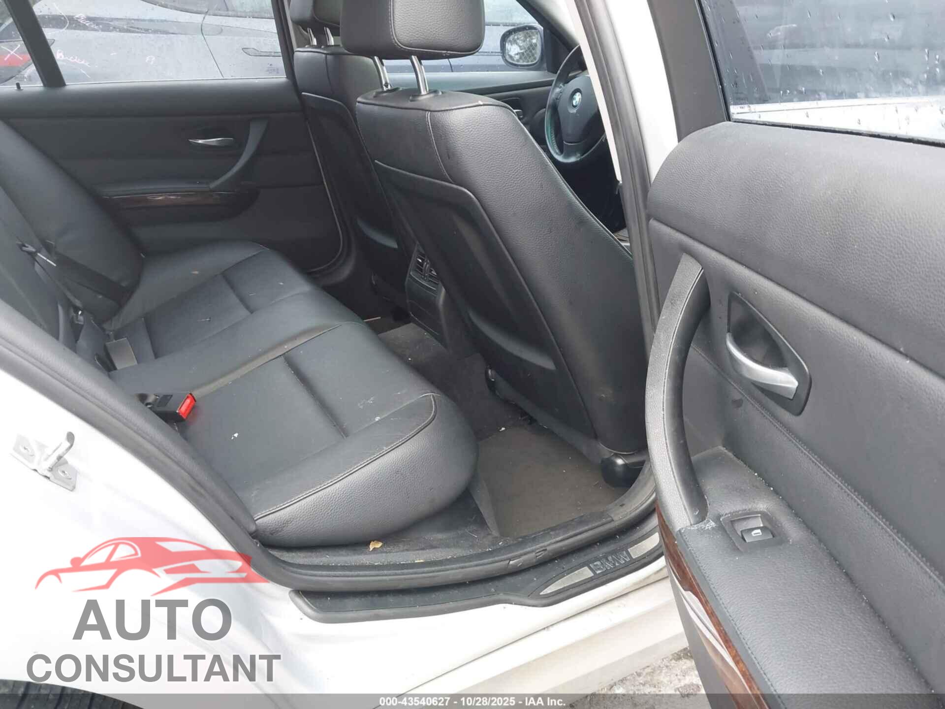 BMW 335I 2011 - WBAPL5C56BA917836