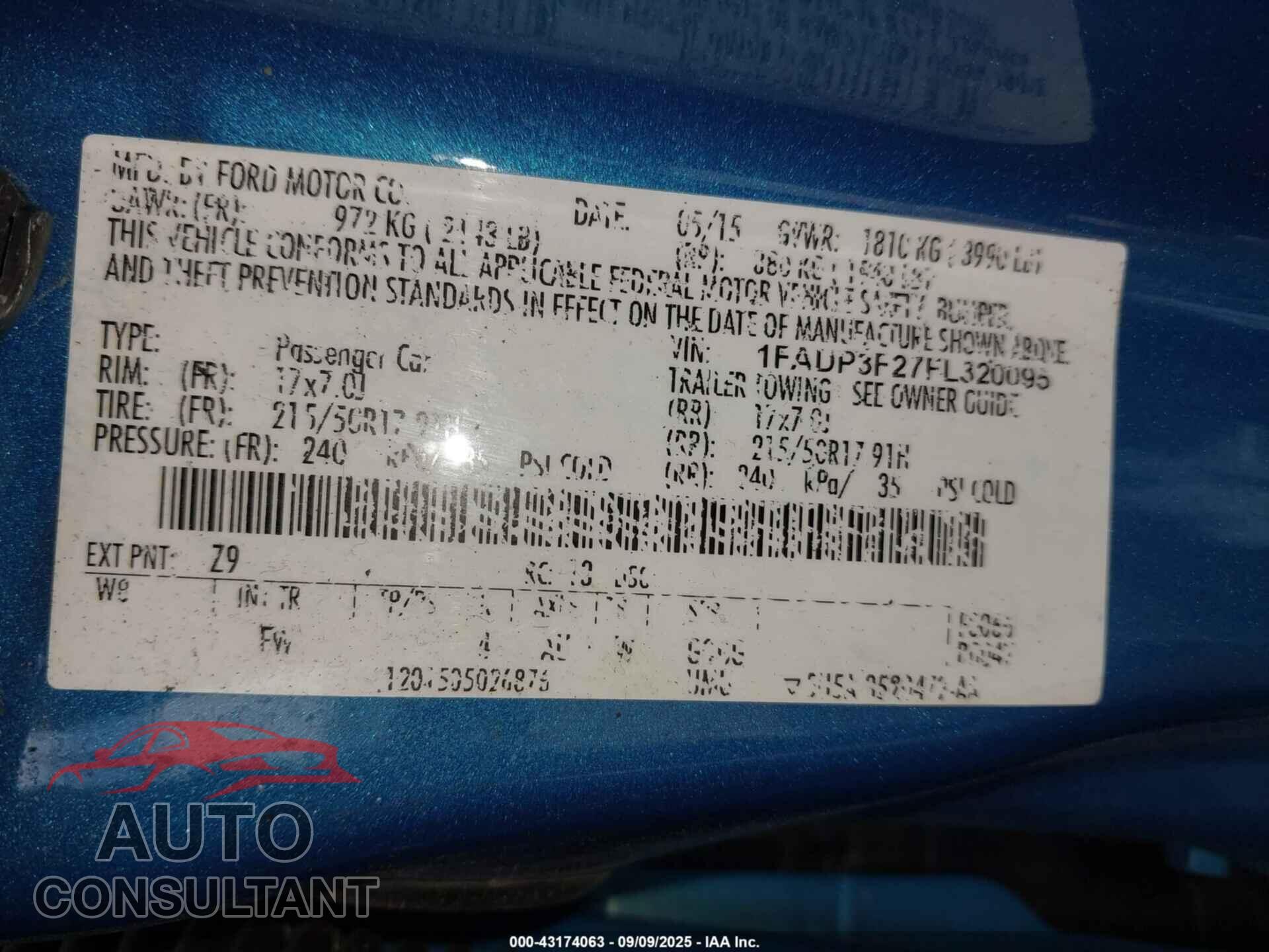 FORD FOCUS 2015 - 1FADP3F27FL320095