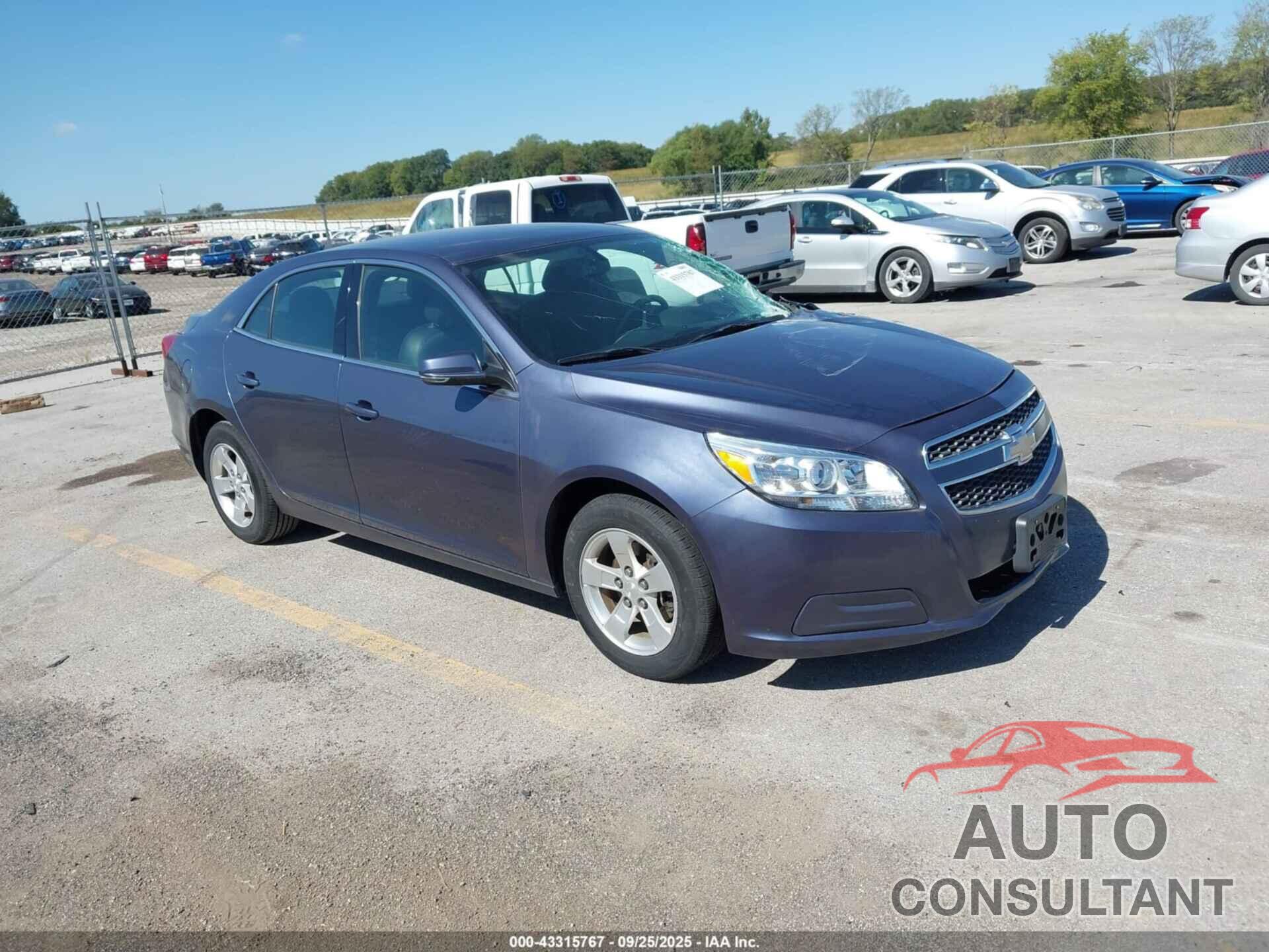 CHEVROLET MALIBU 2013 - 1G11C5SA5DF208675