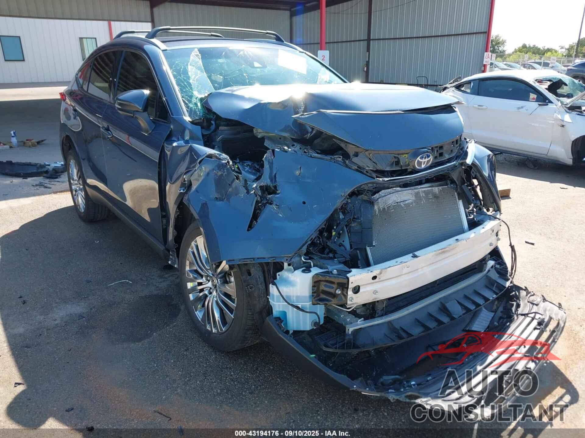 TOYOTA VENZA 2022 - JTEAAAAH2NJ118382