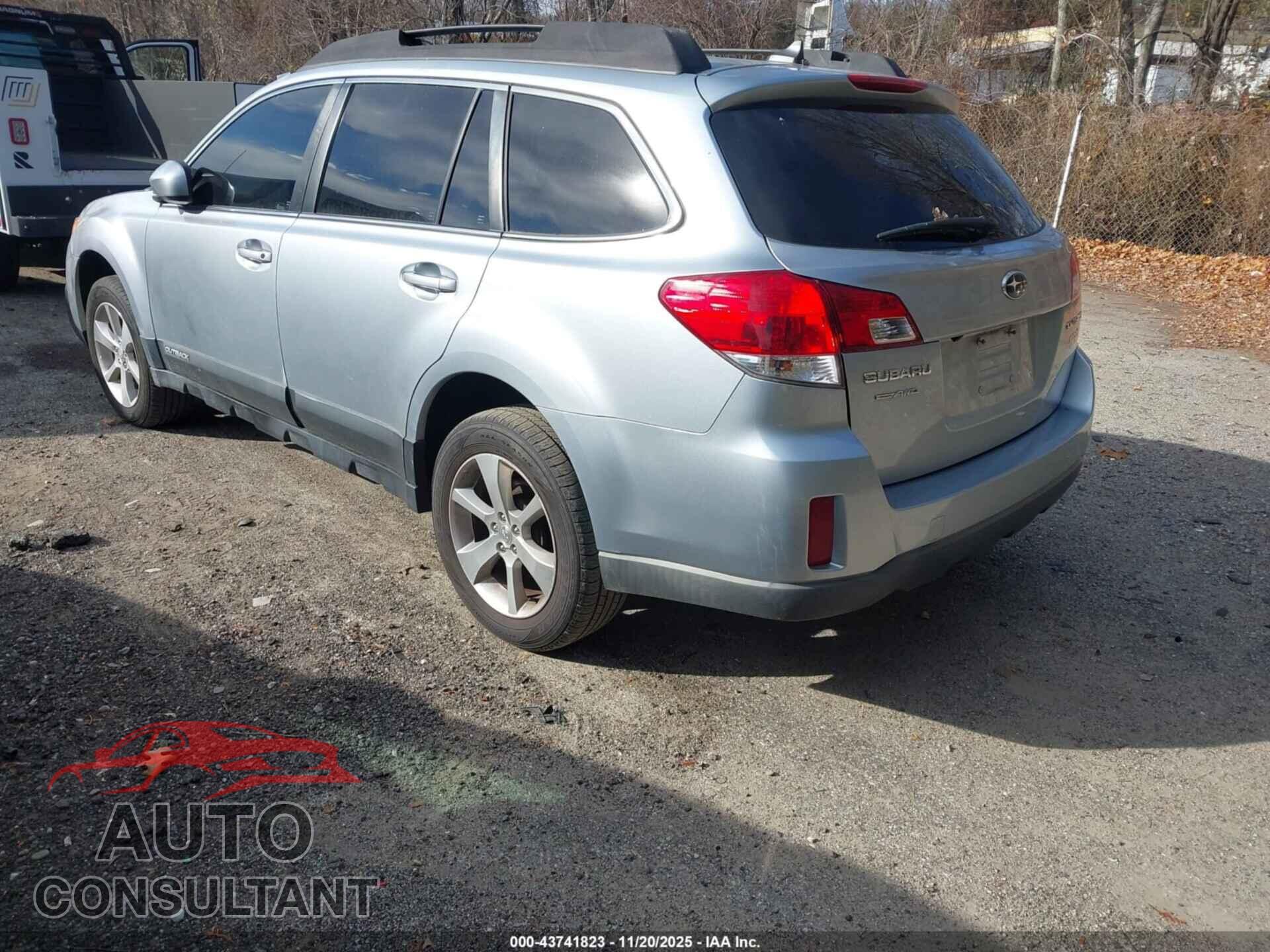 SUBARU OUTBACK 2013 - 4S4BRBKC8D3319499