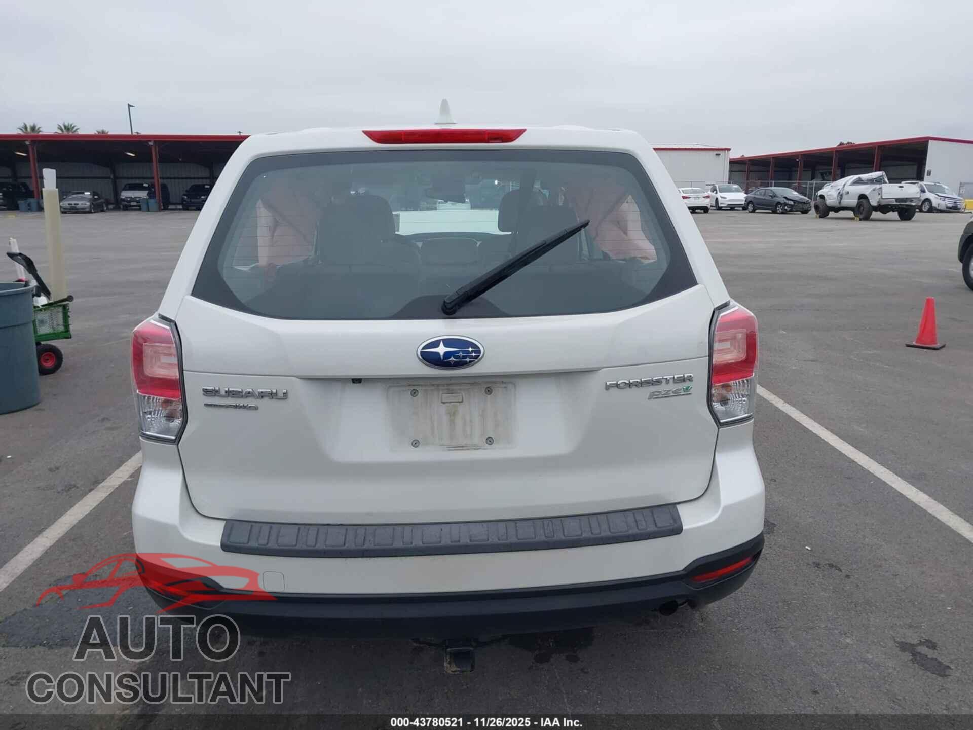 SUBARU FORESTER 2017 - JF2SJAAC6HH548524