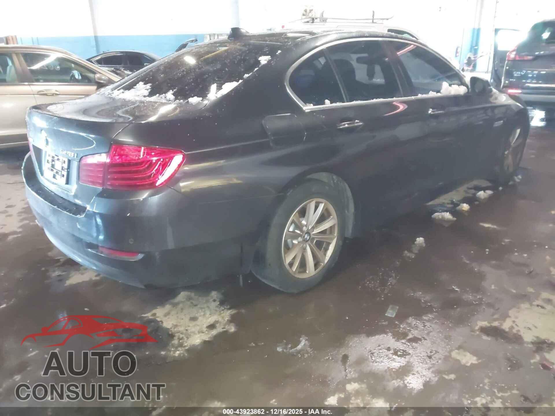 BMW 528I 2014 - WBA5A7C54ED618924