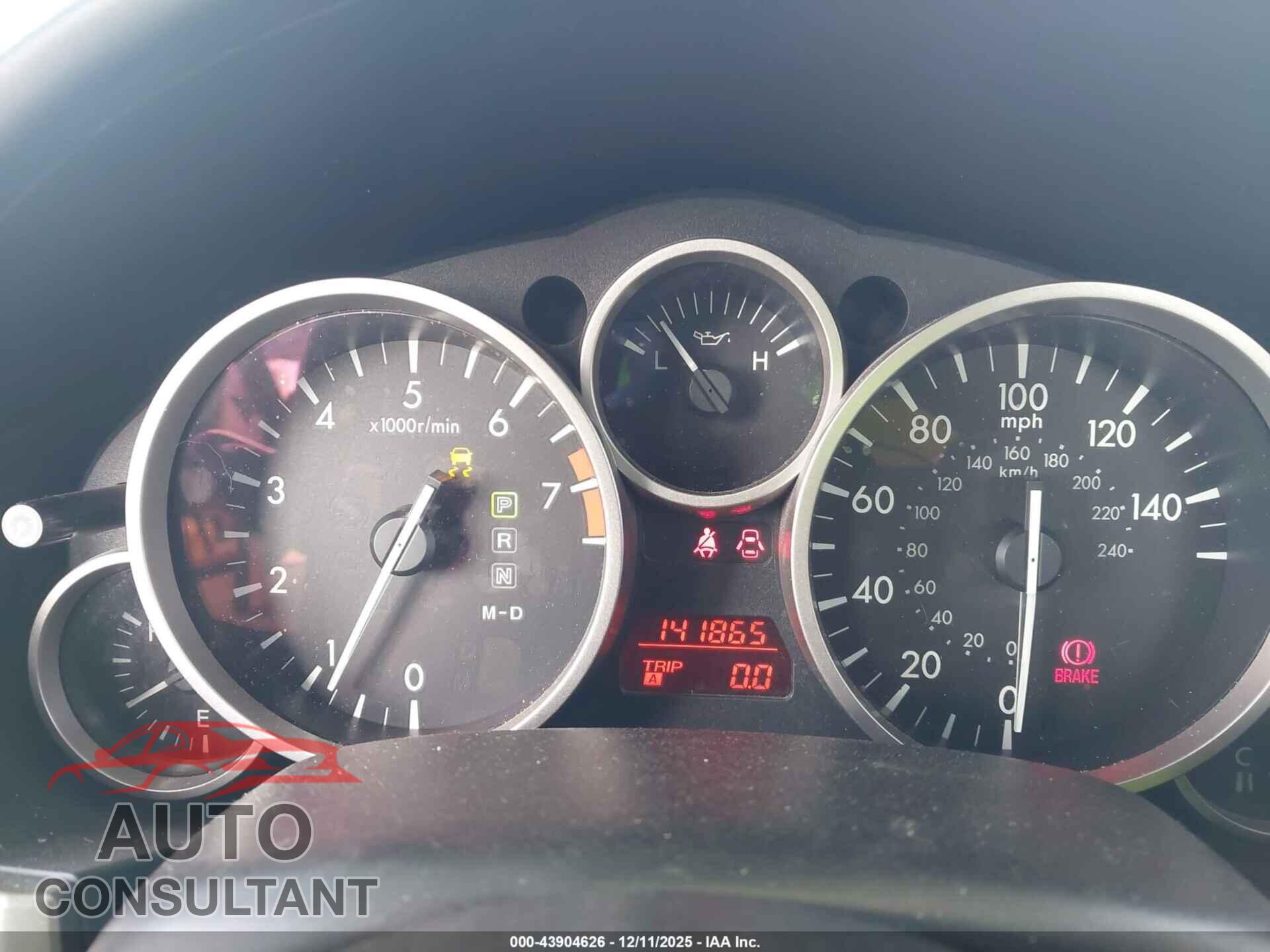 MAZDA MX-5 MIATA 2012 - JM1NC2PF7C0220341