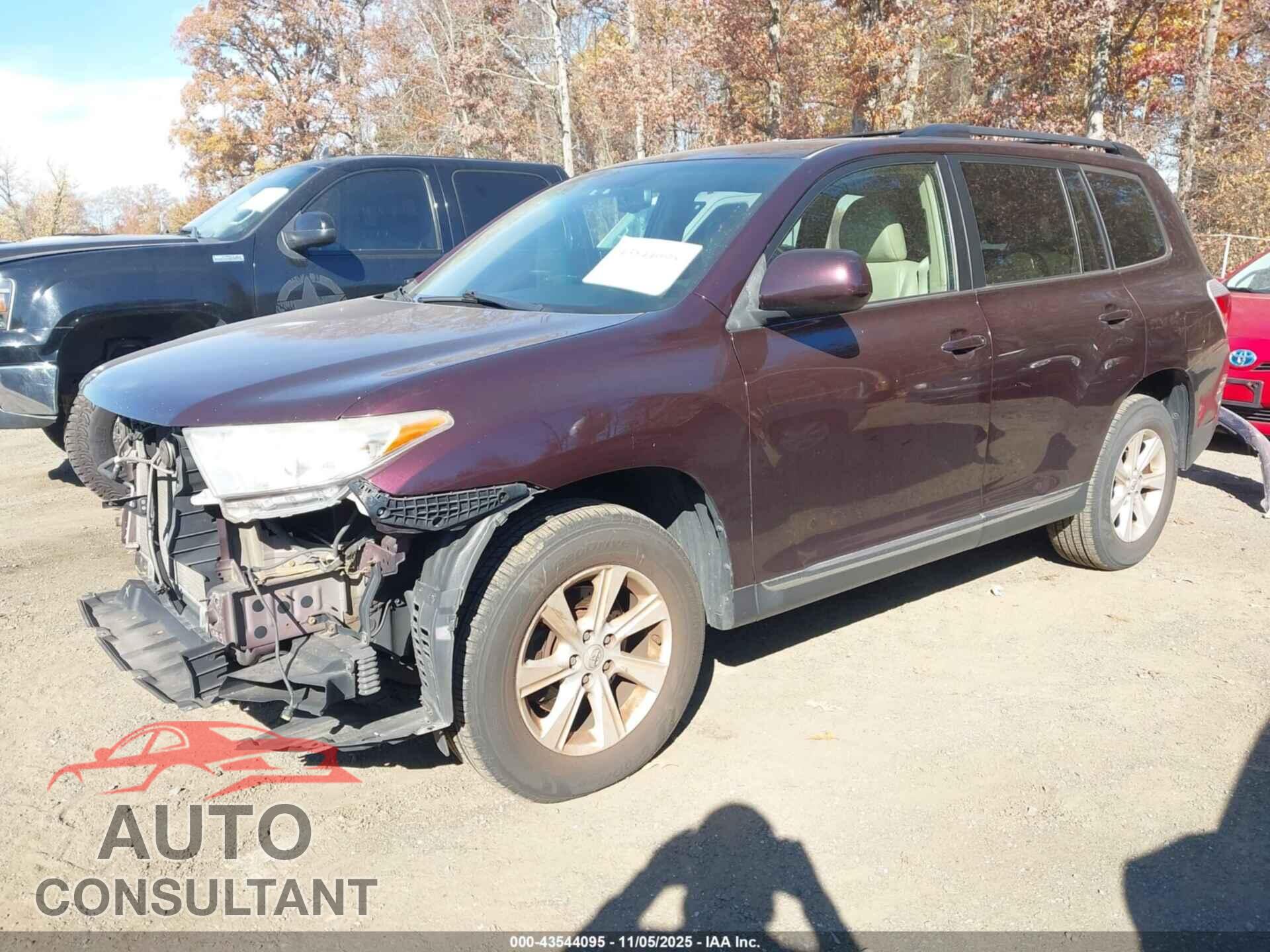 TOYOTA HIGHLANDER 2012 - 5TDBK3EH2CS098632