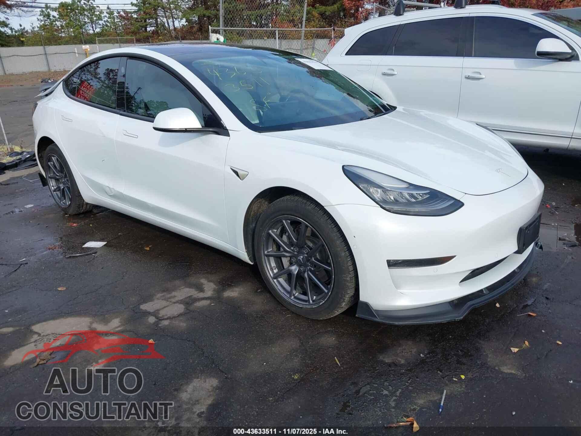 TESLA MODEL 3 2018 - 5YJ3E1EB8JF096820
