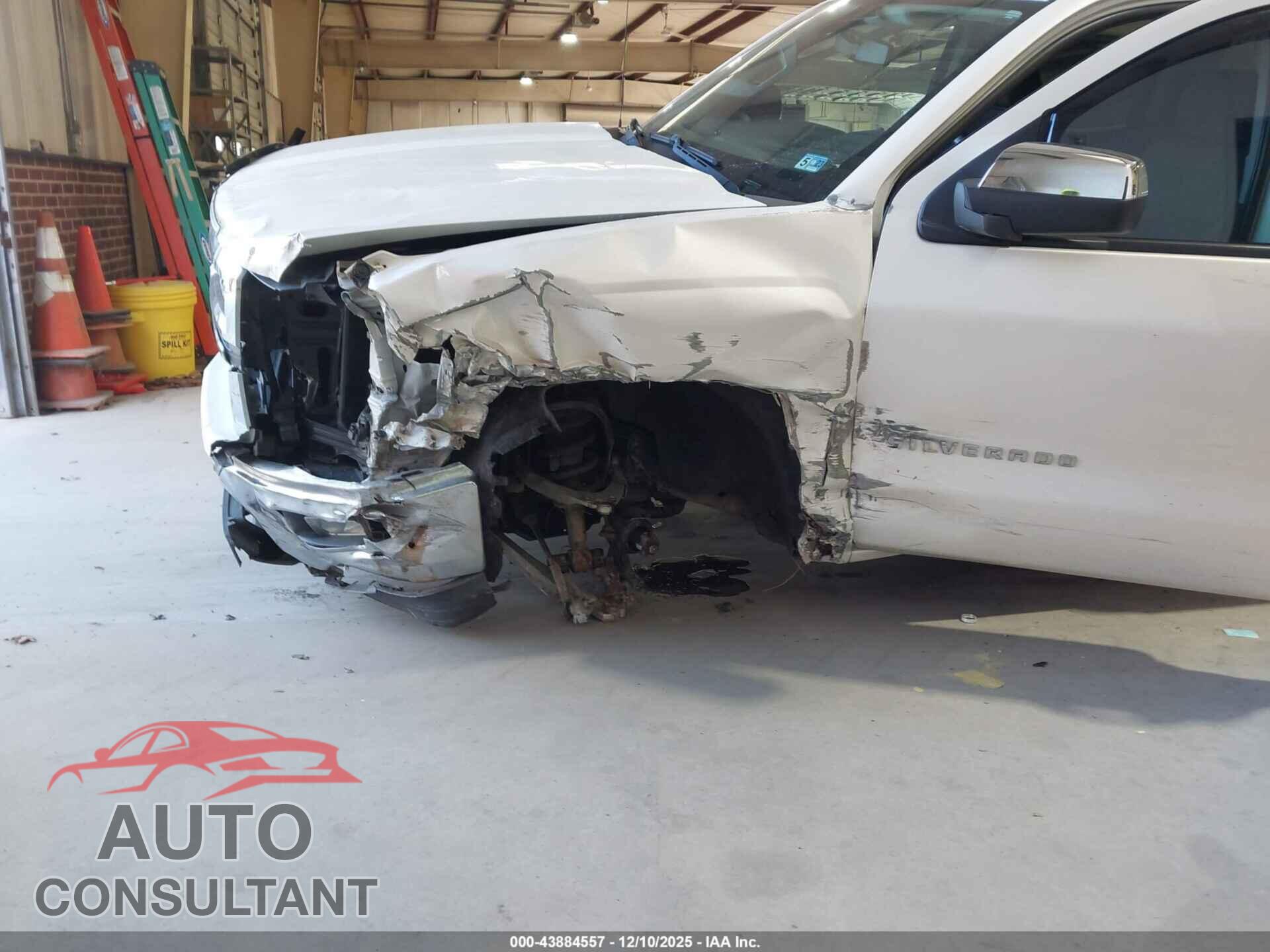 CHEVROLET SILVERADO 1500 2014 - 3GCUKREC5EG187094
