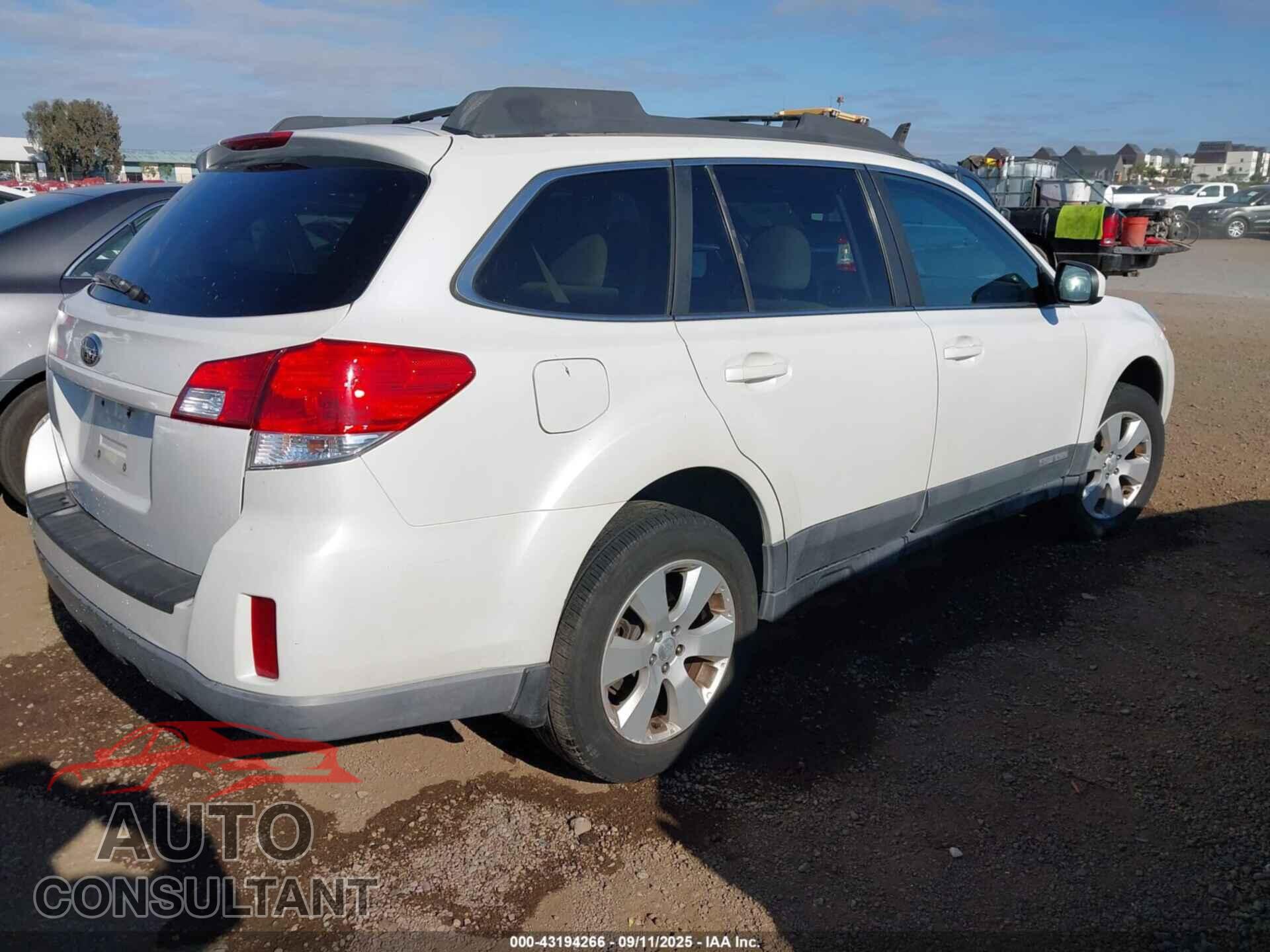 SUBARU OUTBACK 2011 - 4S4BRBCC2B3395733