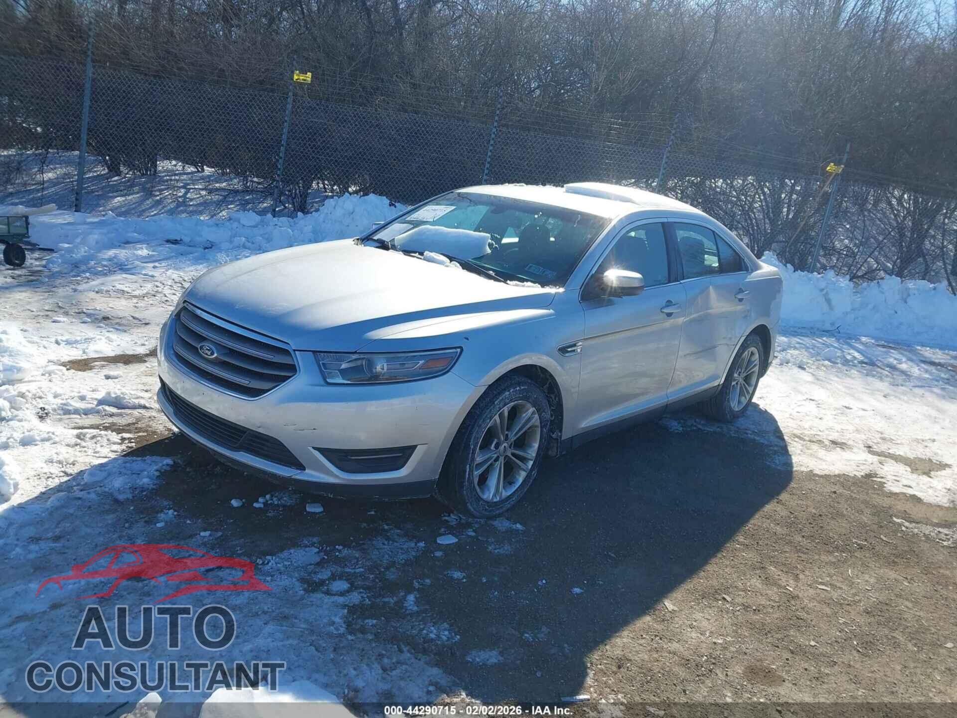 FORD TAURUS 2013 - 1FAHP2E81DG228570