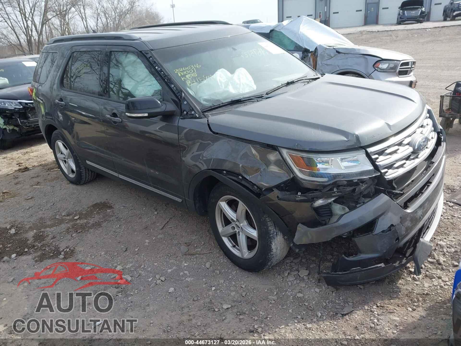 FORD EXPLORER 2018 - 1FM5K7D84JGB41540